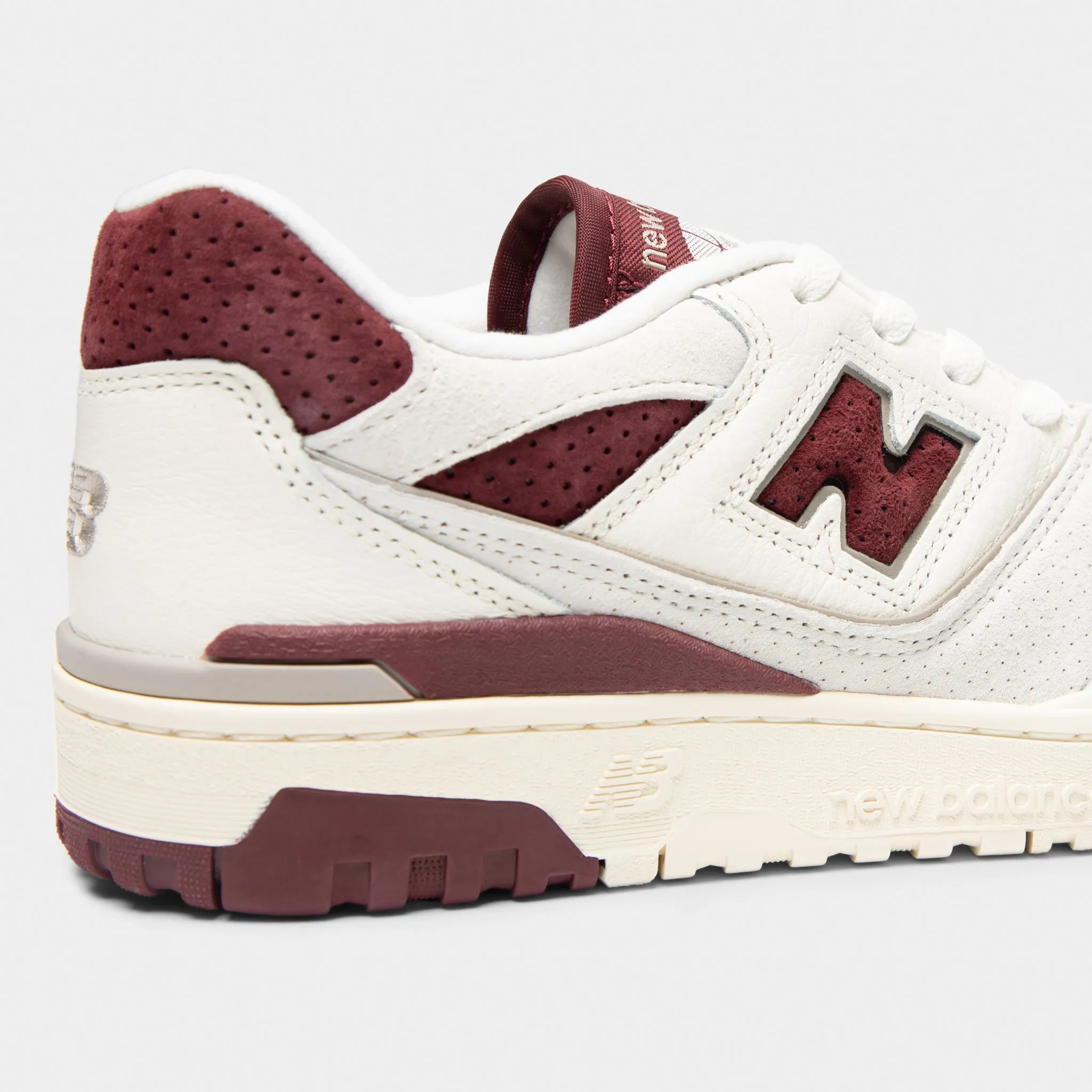 New Balance 550 Sea Salt / Classic Crimson Fast Move