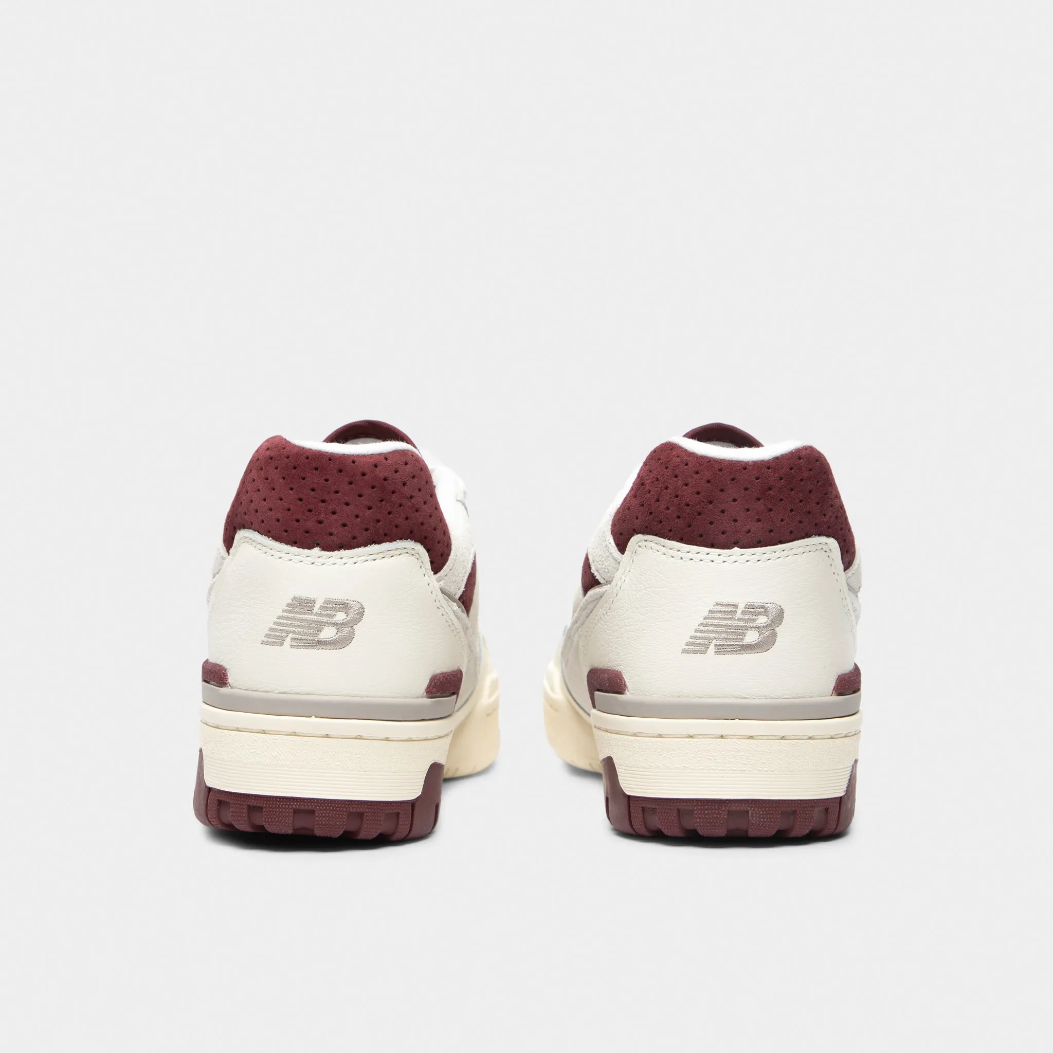 Functional Sport Fit Comfort Activity New Balance 550 Sea Salt / Classic Crimson