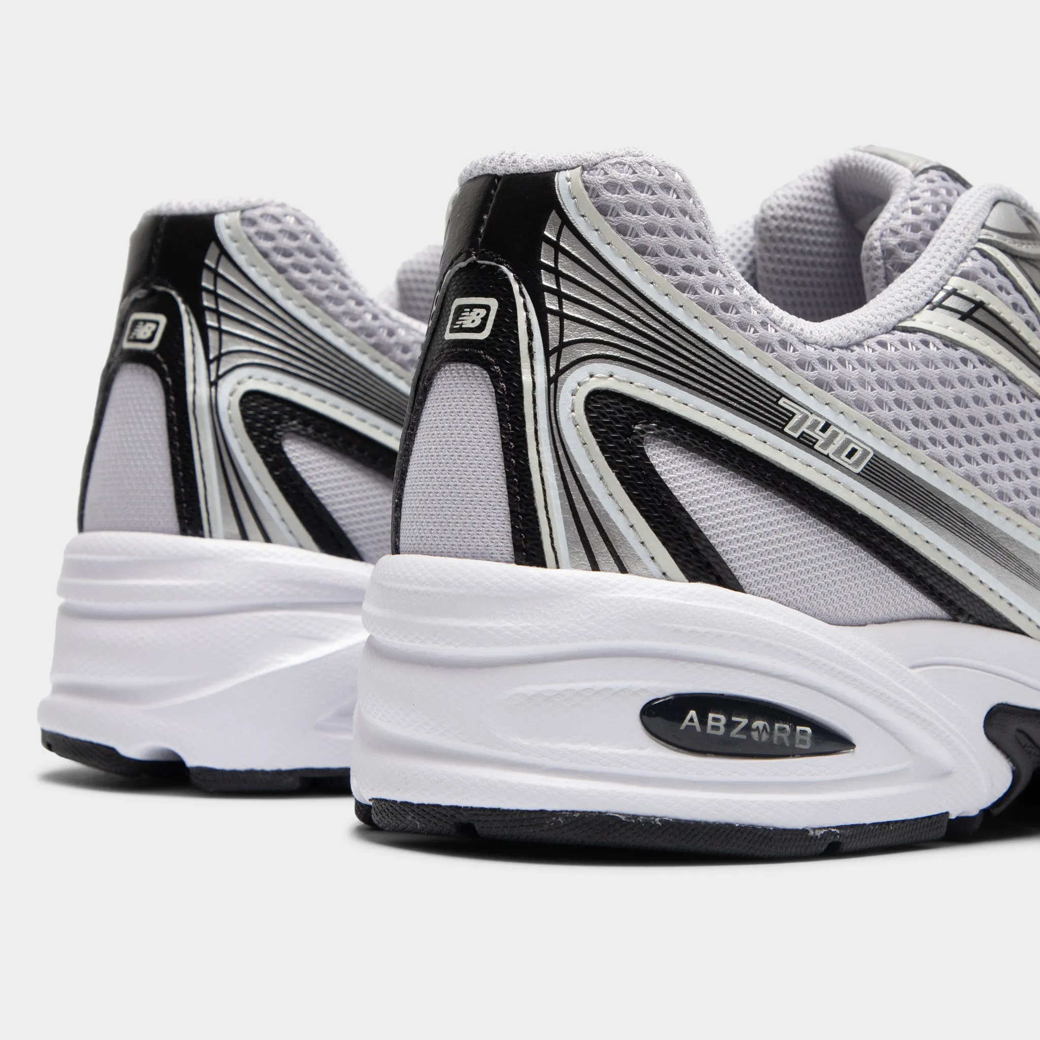 New Balance 740 Silver / White Structured Edge