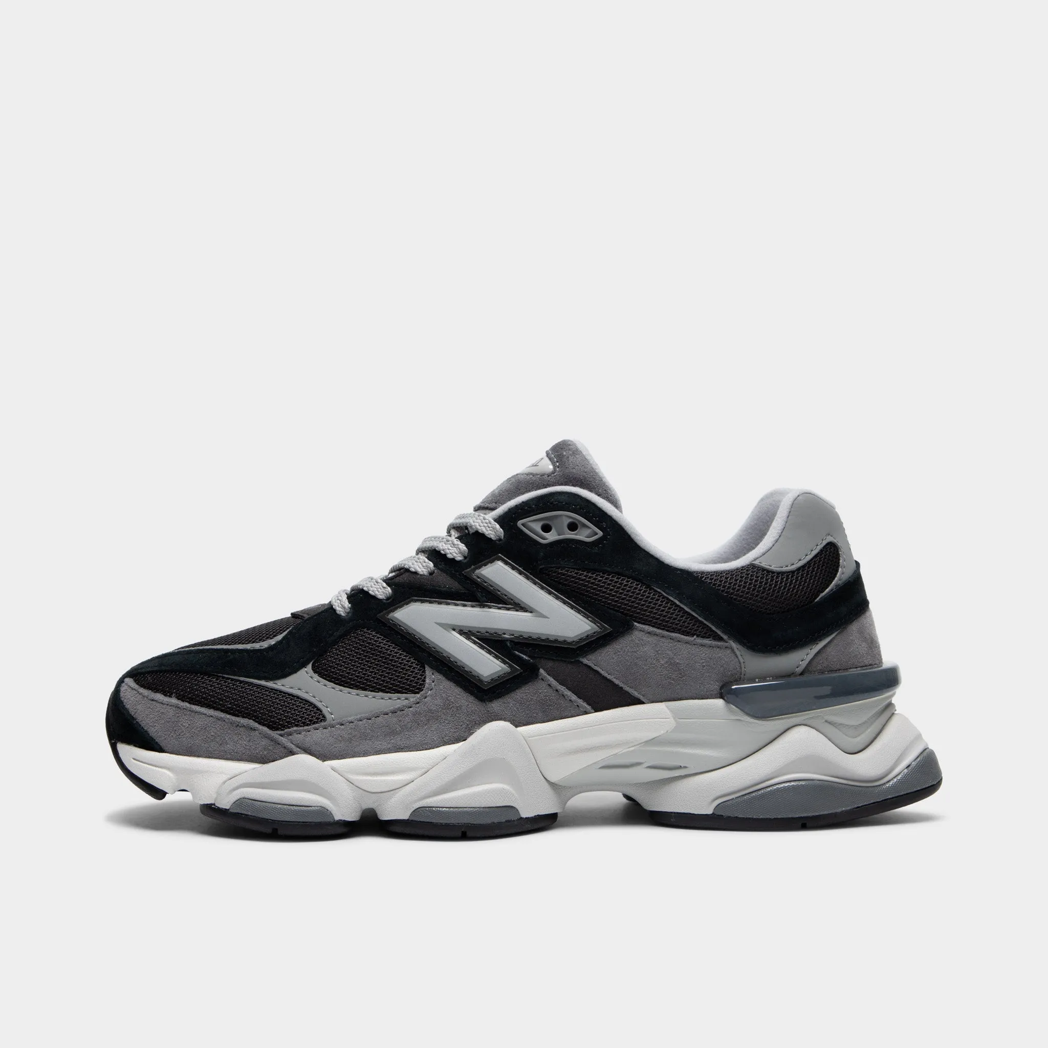 All-Day Cushioning party - goer New Balance 9060 Black / Grey