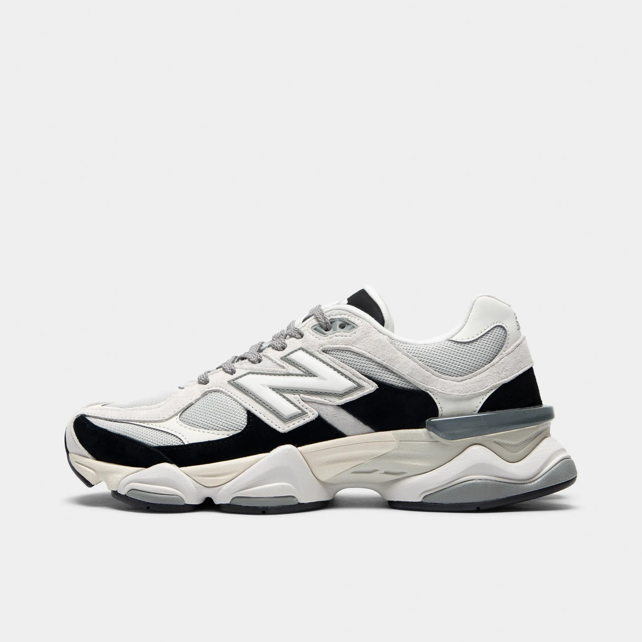 New Balance 9060 Black / Reflection perforated Ground Contact Sole