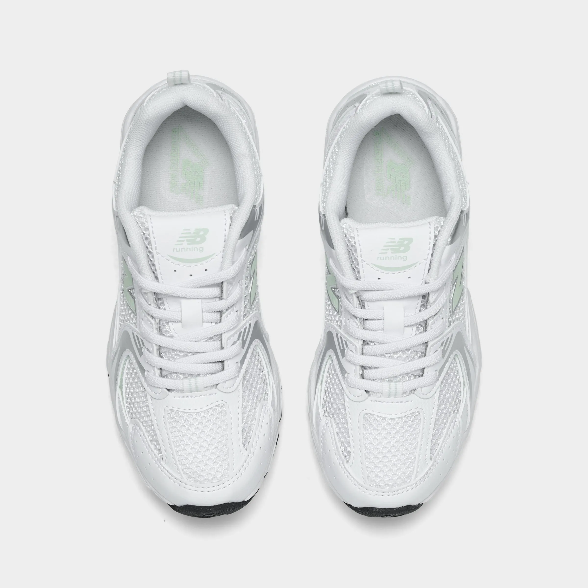 Stable platform Movement Comfort New Balance Children's 530 White / Silver