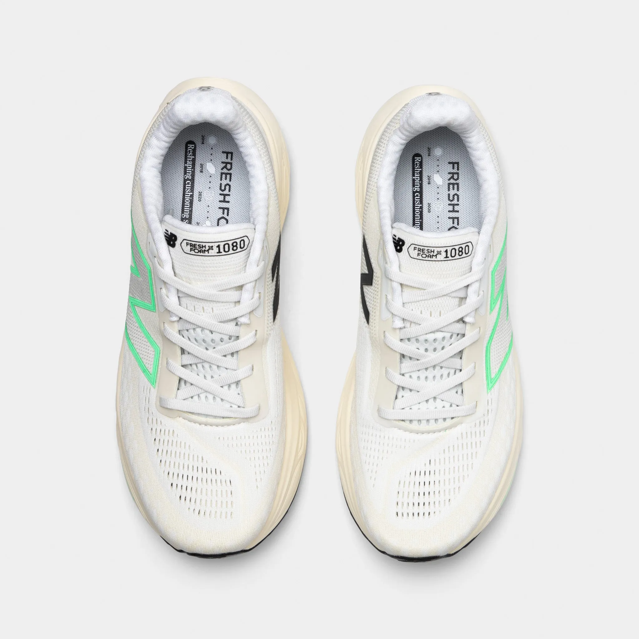 Softness Ready Anywhere New Balance Fresh Foam 1080v14 White / Lime Leaf