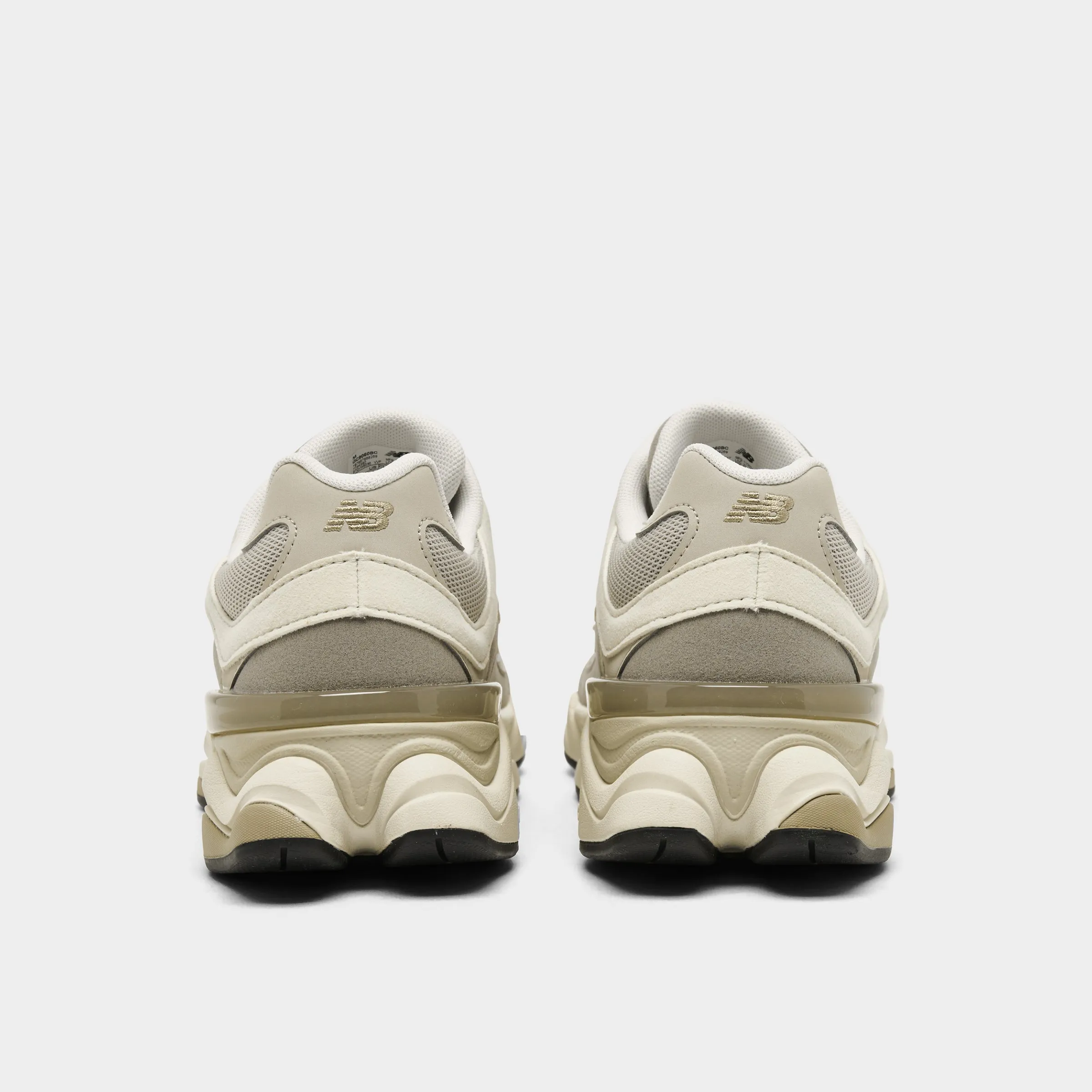 New Balance Juniors' 9060 Linen / Timberwolf Casual grip
