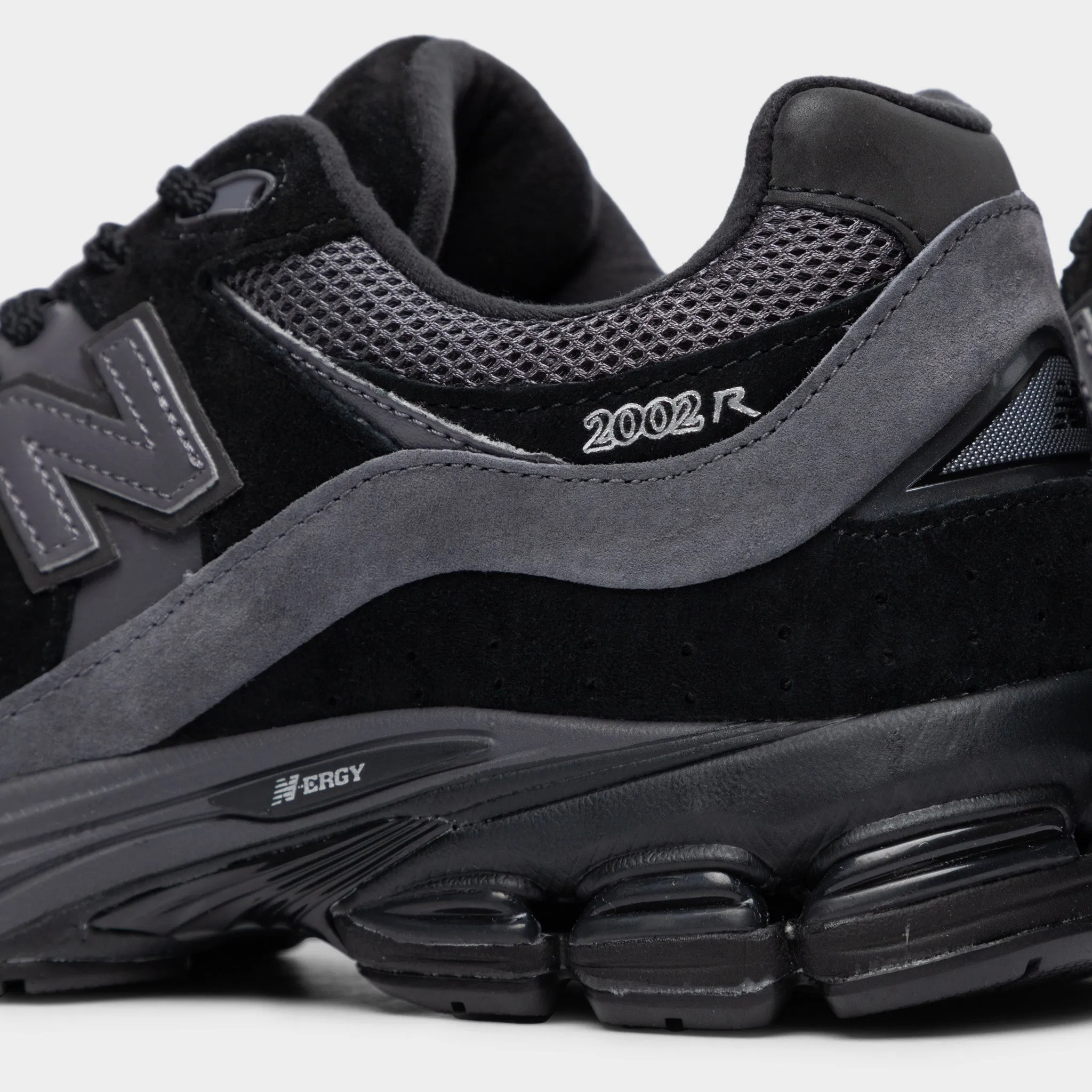 New Balance M2002RBL Black / Black Recycled Outsole Material