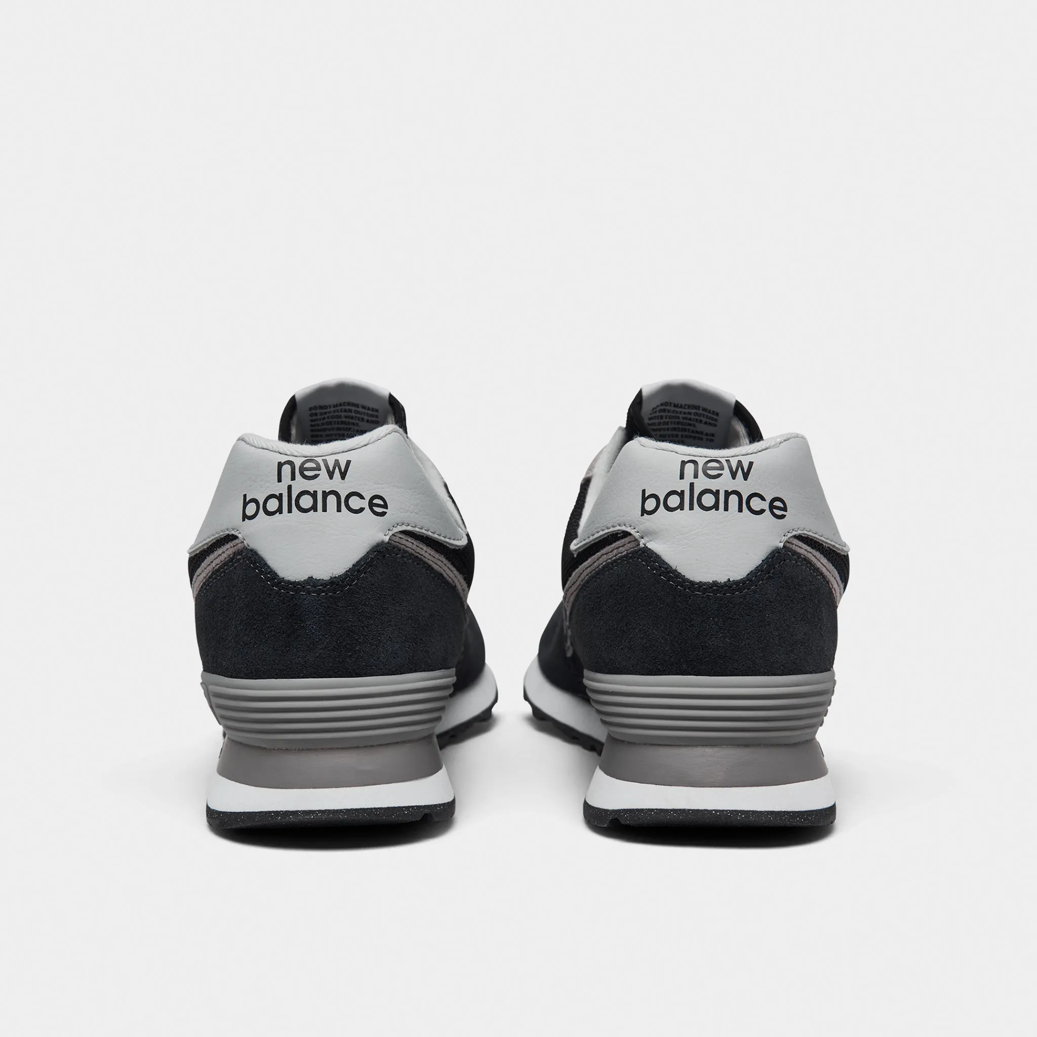 New Balance ML574EVB / Black Noise Reducing