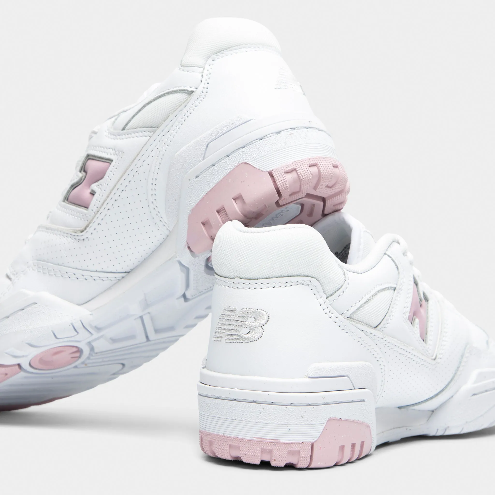 New Balance Women's 550 White / Twilight Haze Smooth