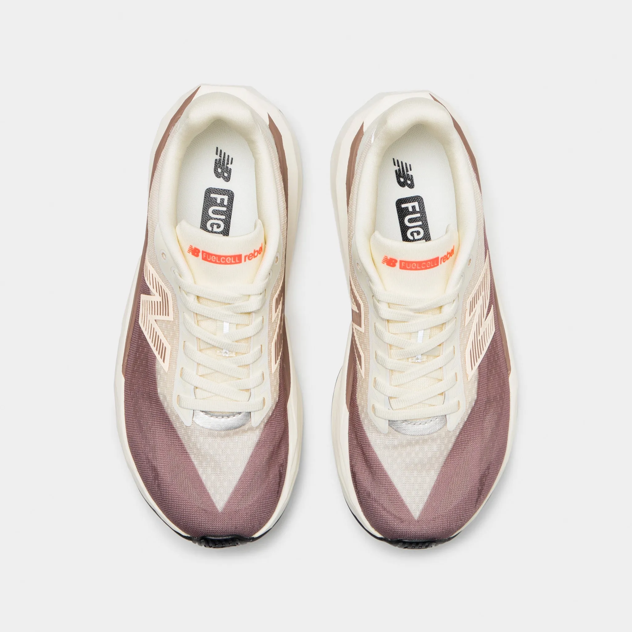 New Balance Women's FuelCell Rebel v5 Angora / Earth Shadow Microfiber Lining