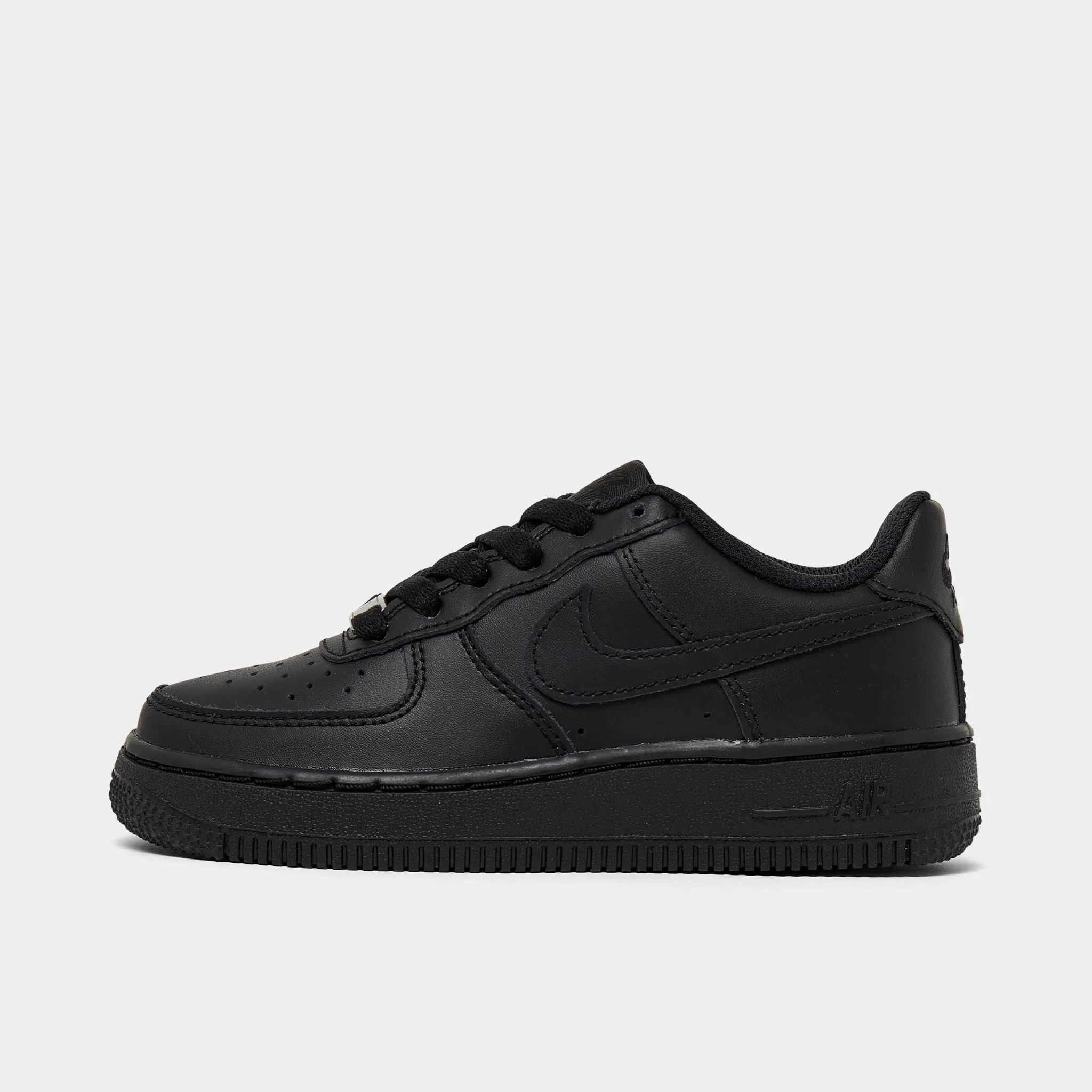 Stable Landing Geometry Non Marking Sole Nike Air Force 1 LE GS Black / Black - Black