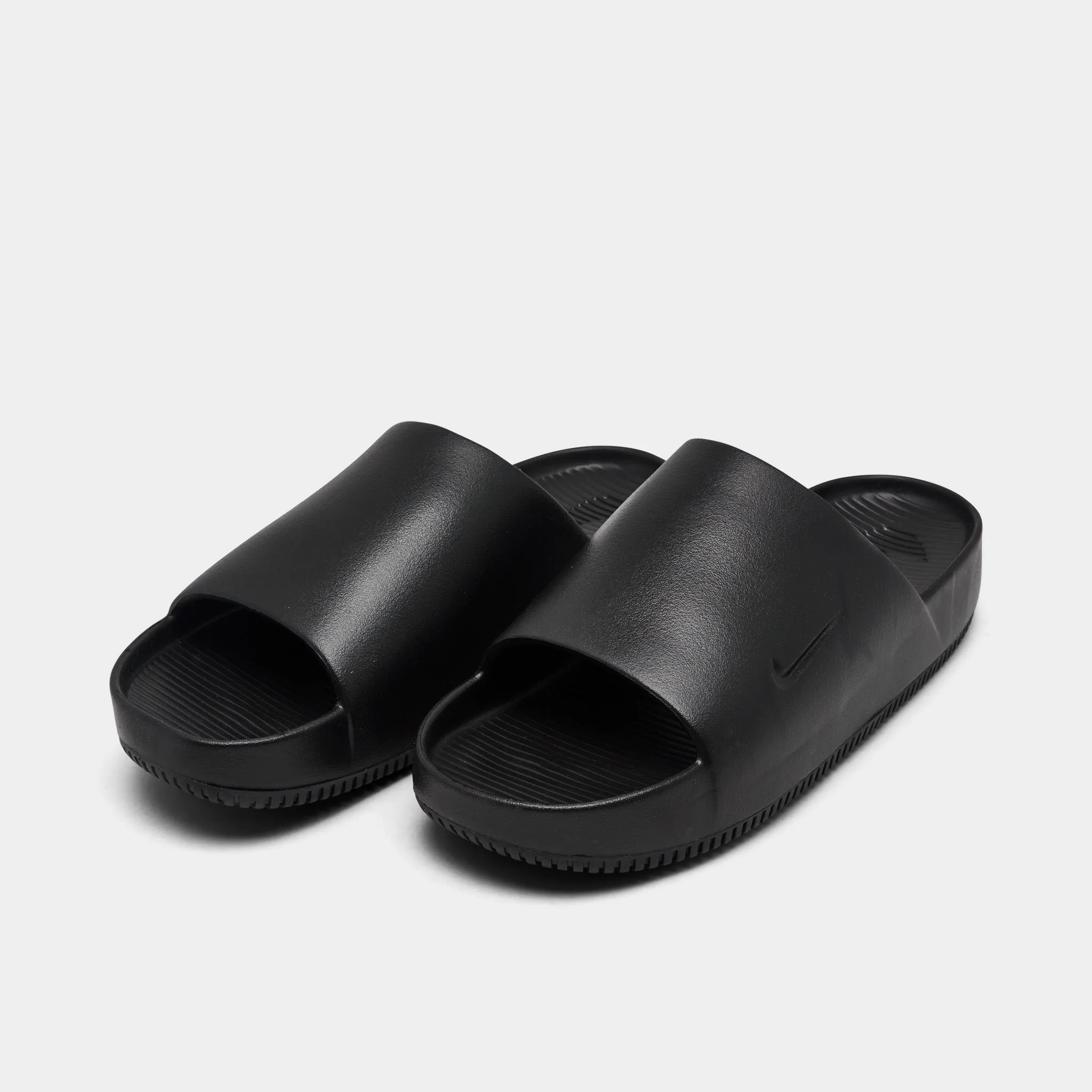 Odor Eliminating Nike Calm Slide / Black