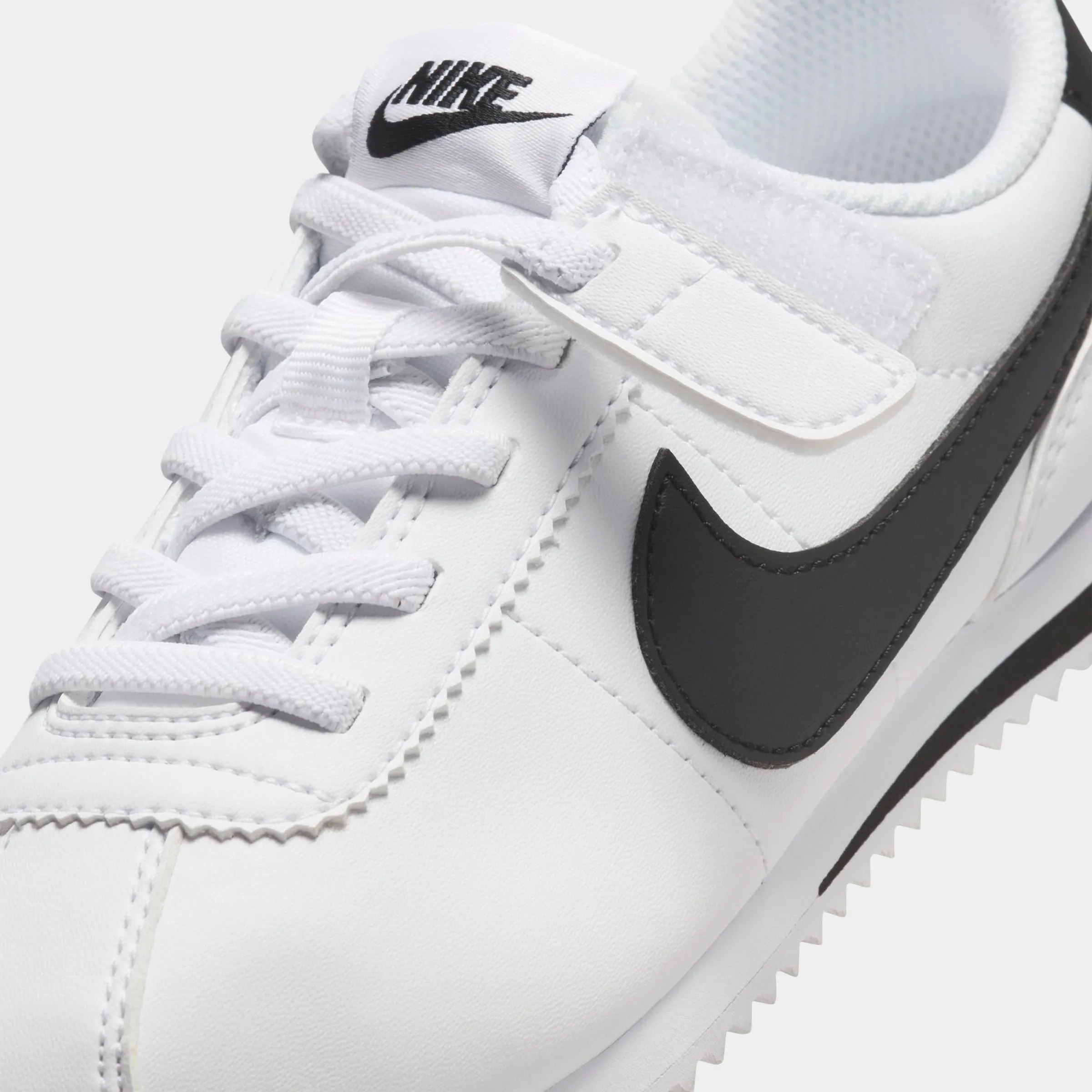 Nike Cortez Easyon PS White / Black Iconic look Neutral Cushioning Profile