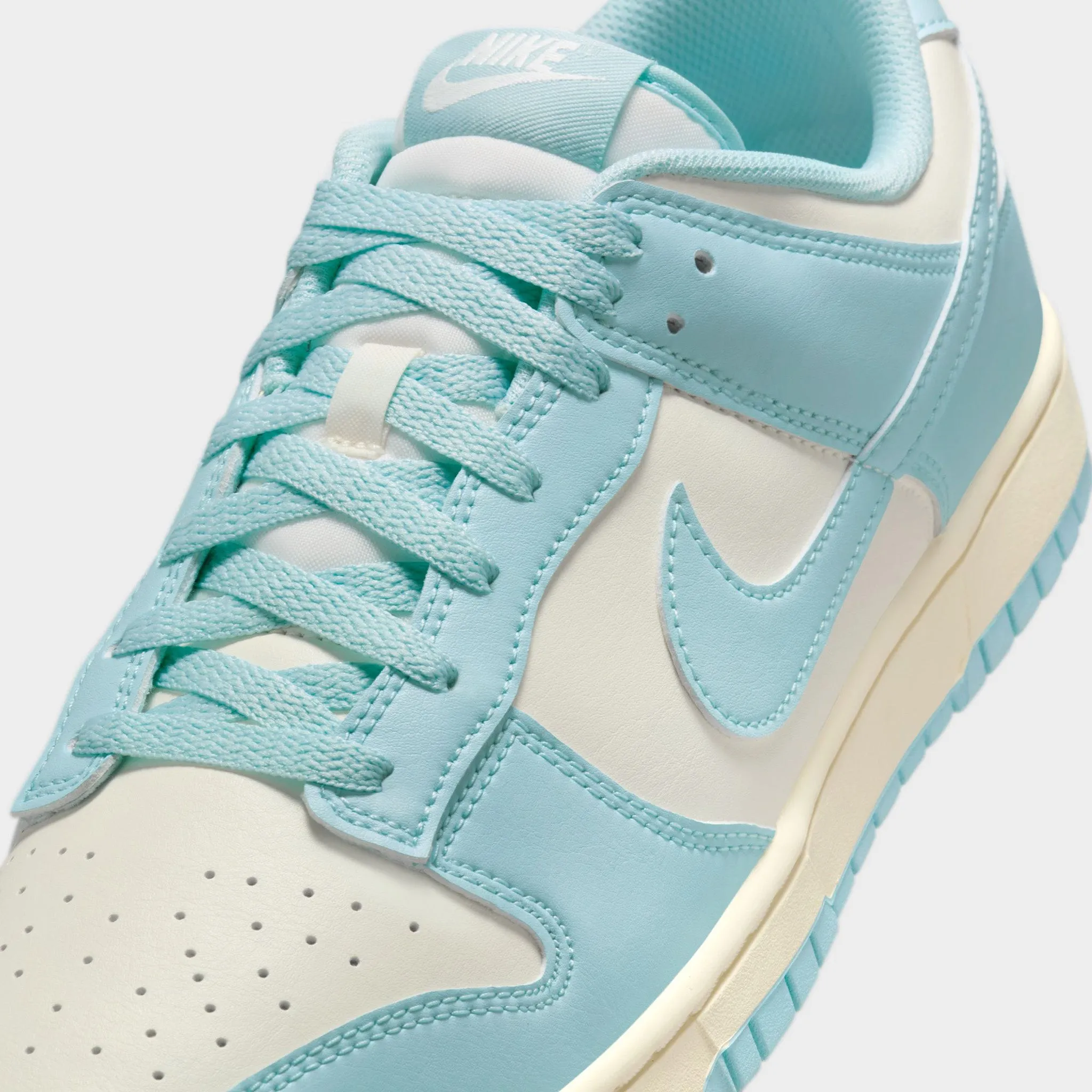 Nike Dunk Low Retro Pale Ivory / Glacier Blue Bold piece Timeless Chic