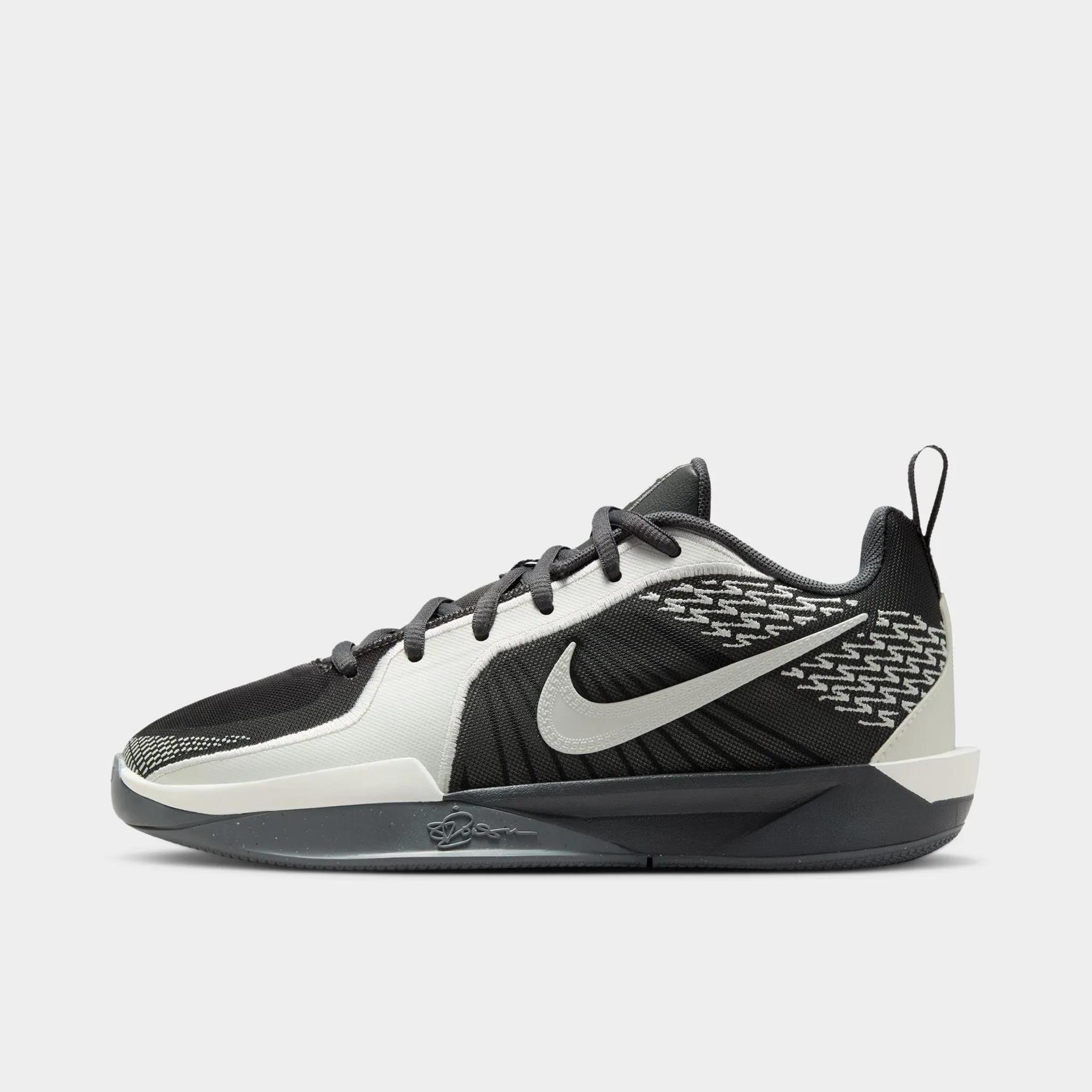 Nike Sabrina 2 GS Iron Grey / Sail - Hot Punch All terrain Vibration Dampening Tech
