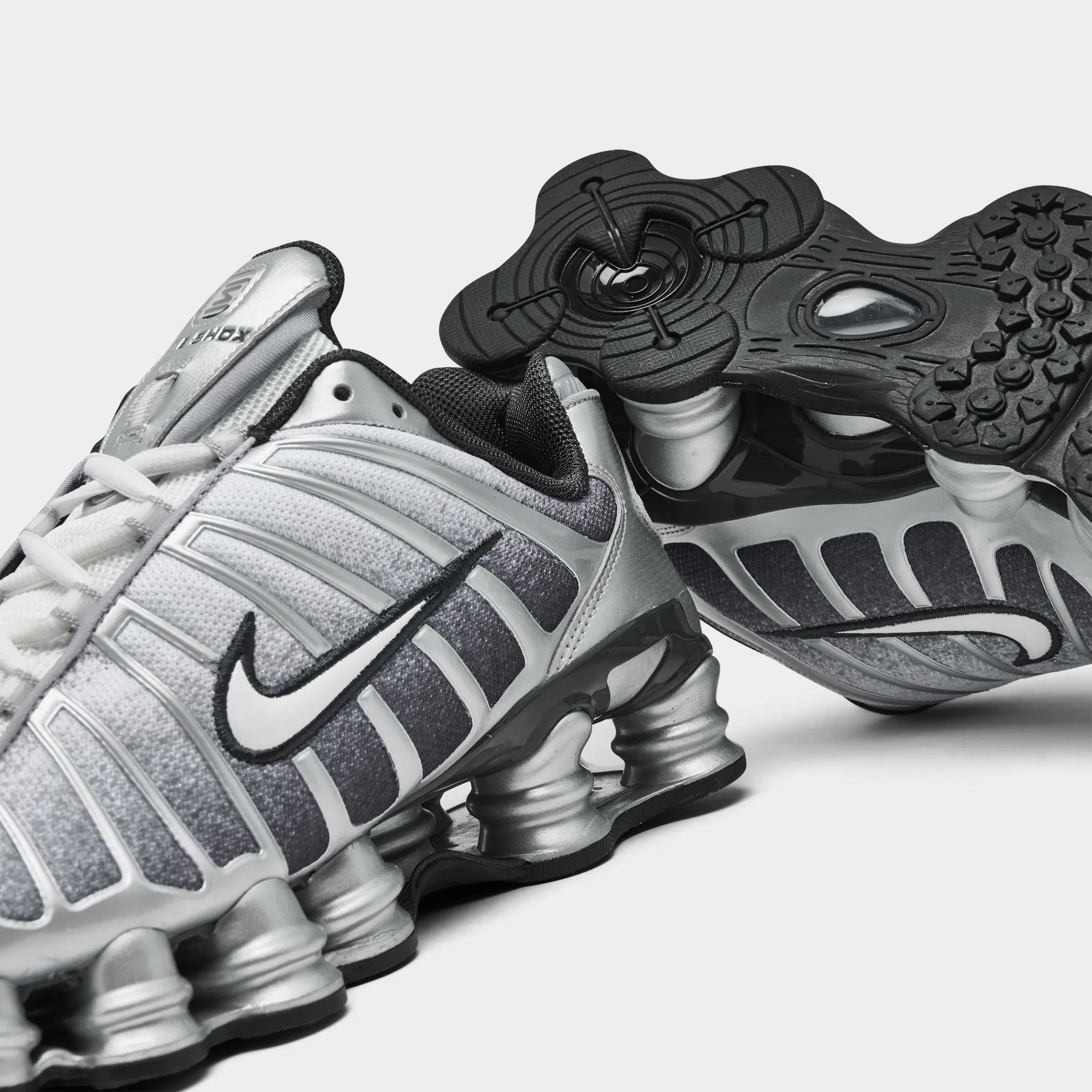 Ready Motion Ventilated Collar Design Nike Shox TL Print Metallic Silver / Summit White - Wolf Grey