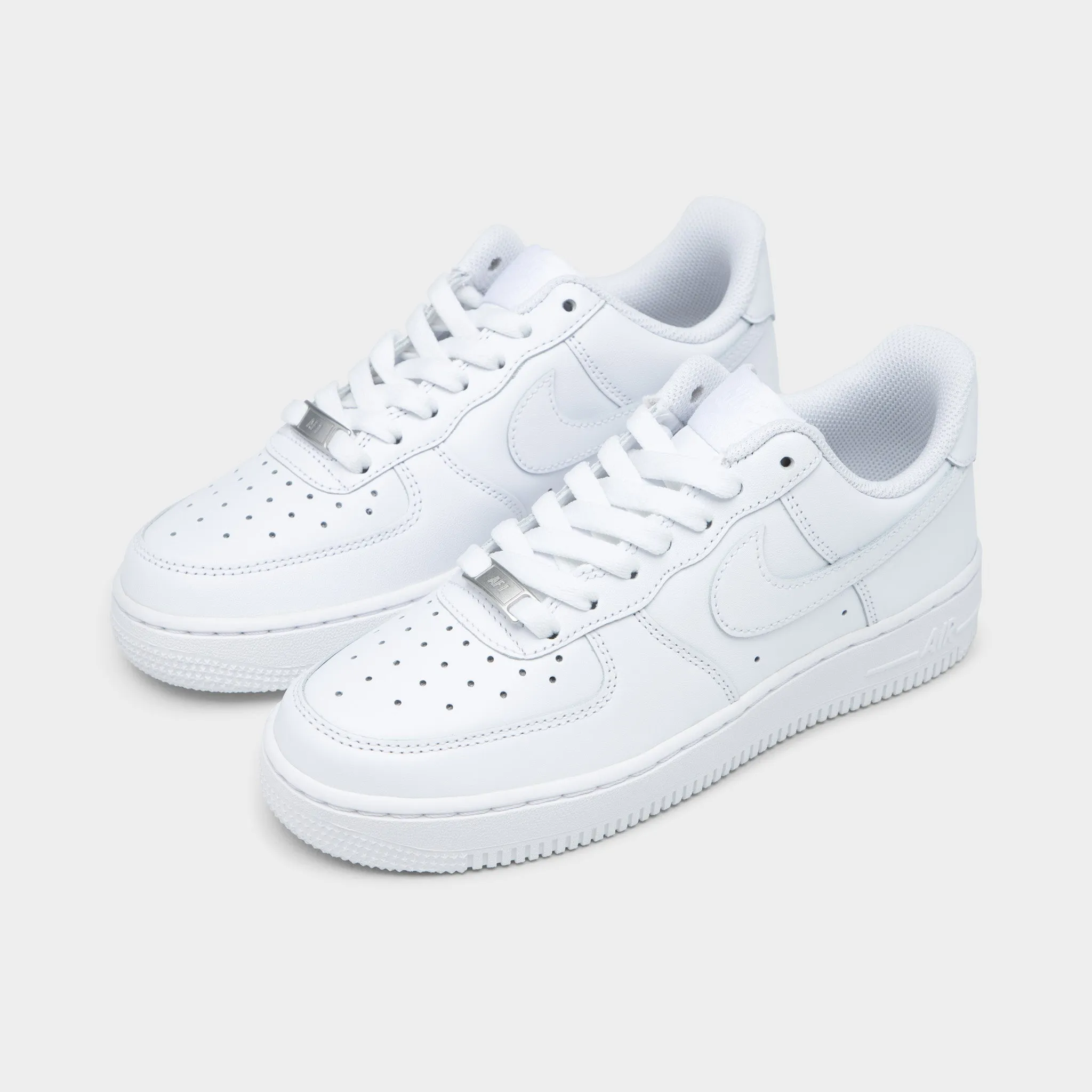 Dynamic Sport Look Nike Women's Air Force 1 '07 / White