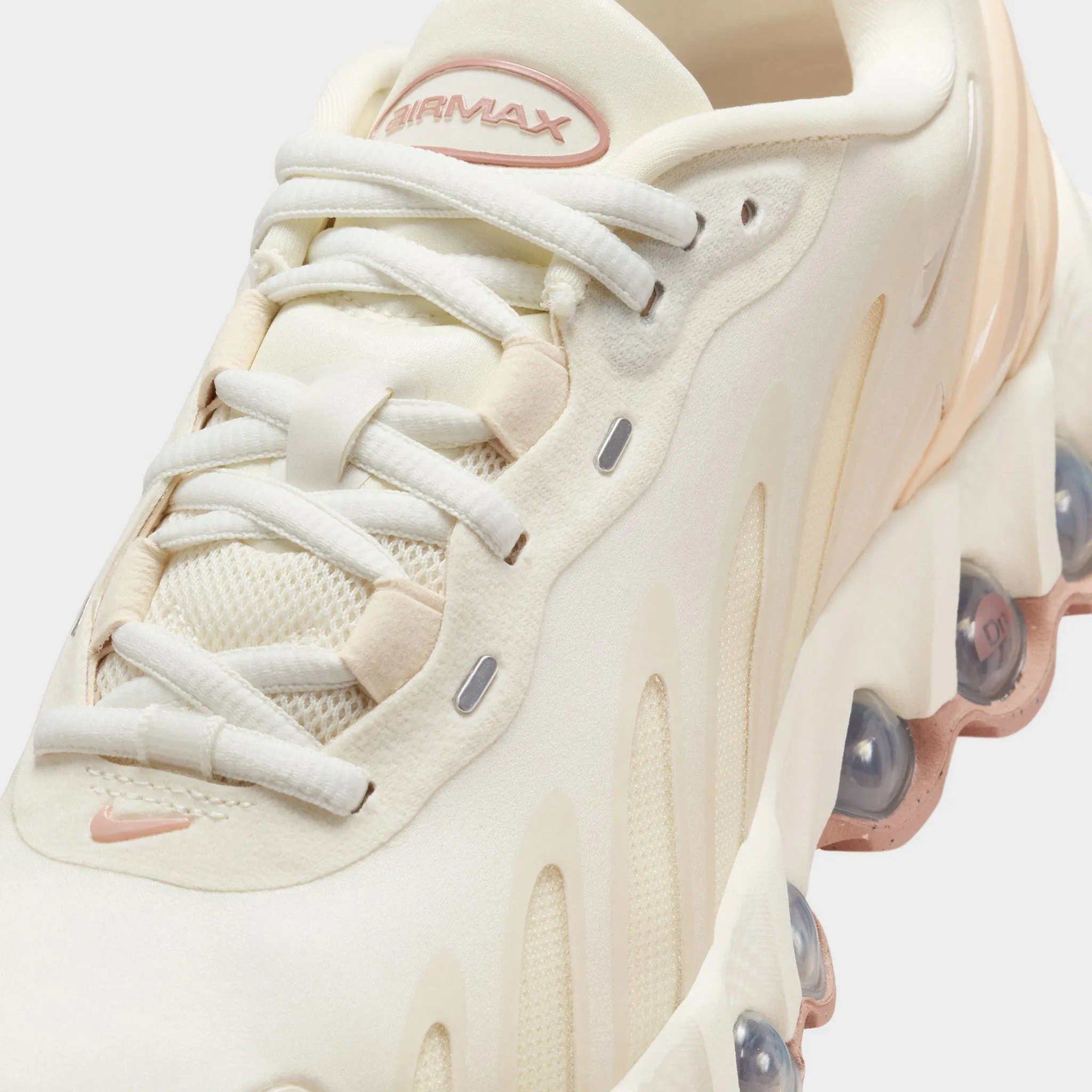 Sneaker Exchanges Nike Women's Air Max DN8 Pearl White / Soft Pearl - Particle Pink