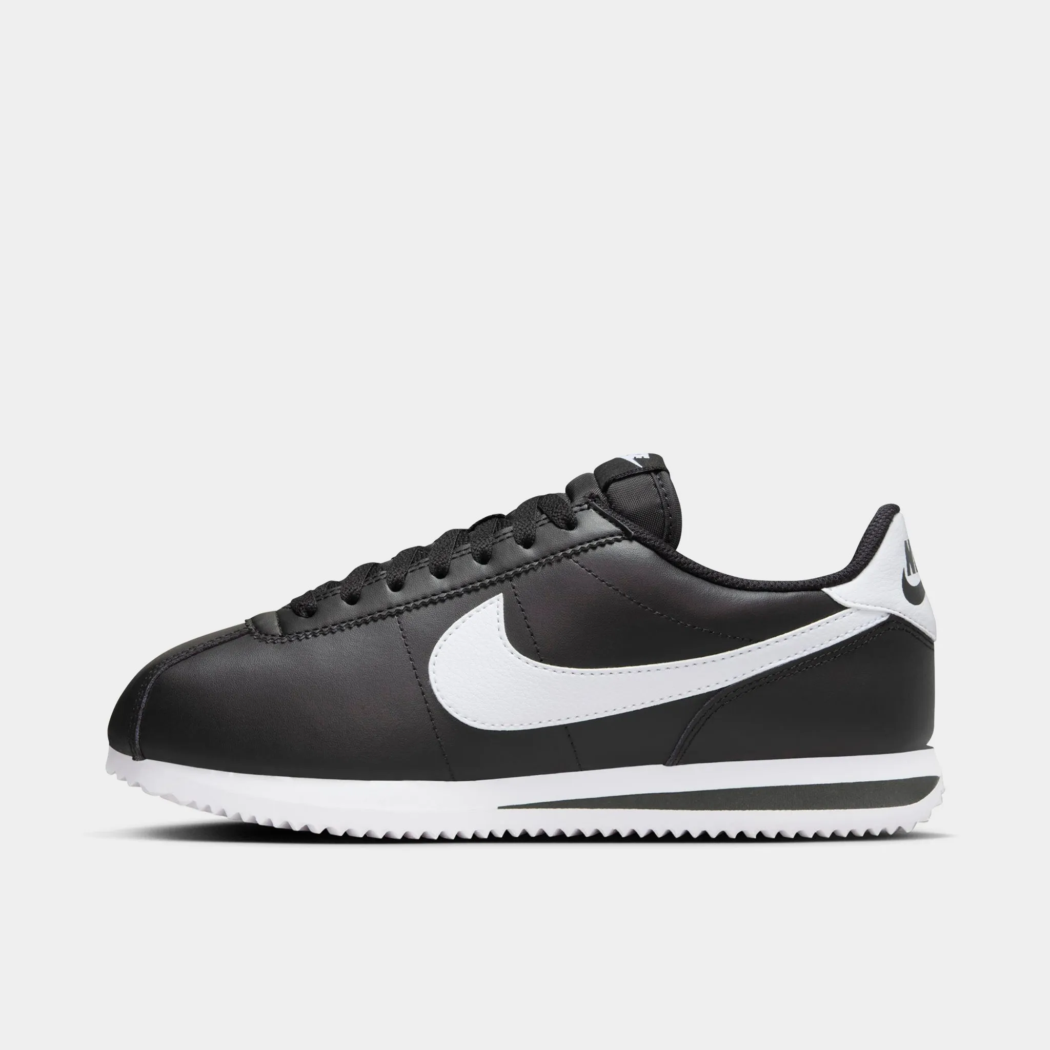 Nike Women's Cortez Black / White Balanced Design Trendy Performance