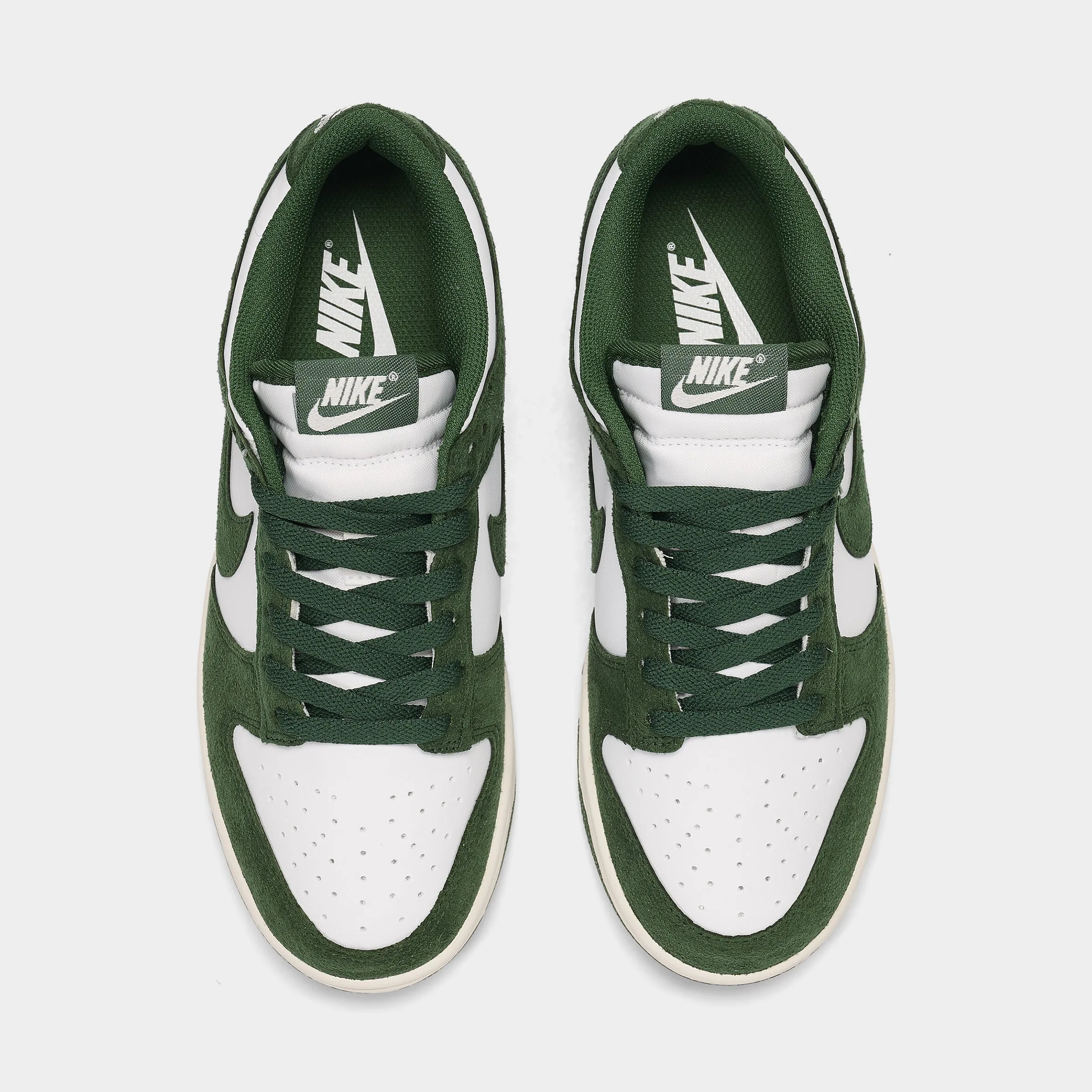 Responsive Ride Technology Elite Speed Nike Women's Dunk Low Summit White / Gorge Green - Sail