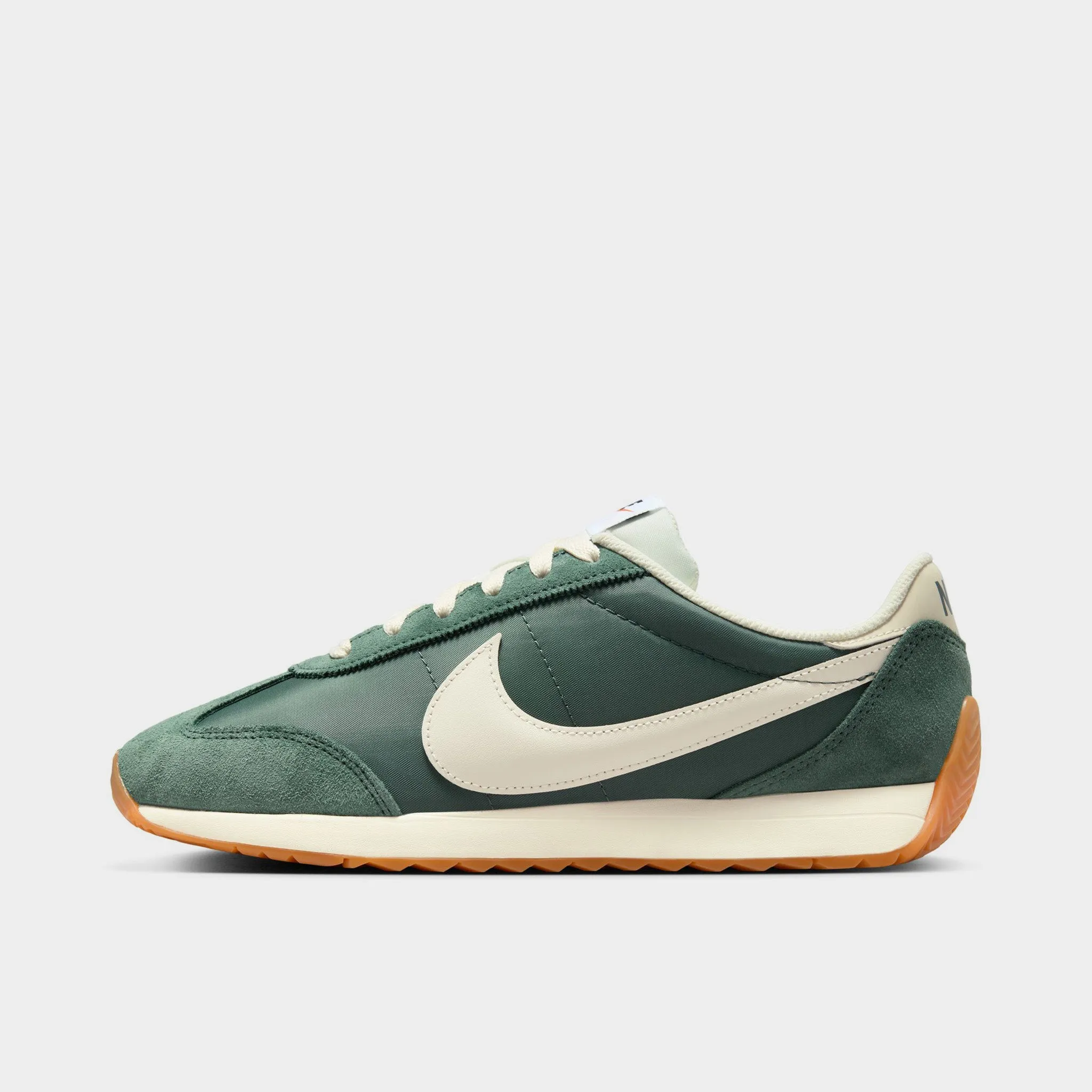 Asymmetric Lacing System Nike Women's Pacific Vintage Green / Pale Ivory - Gum