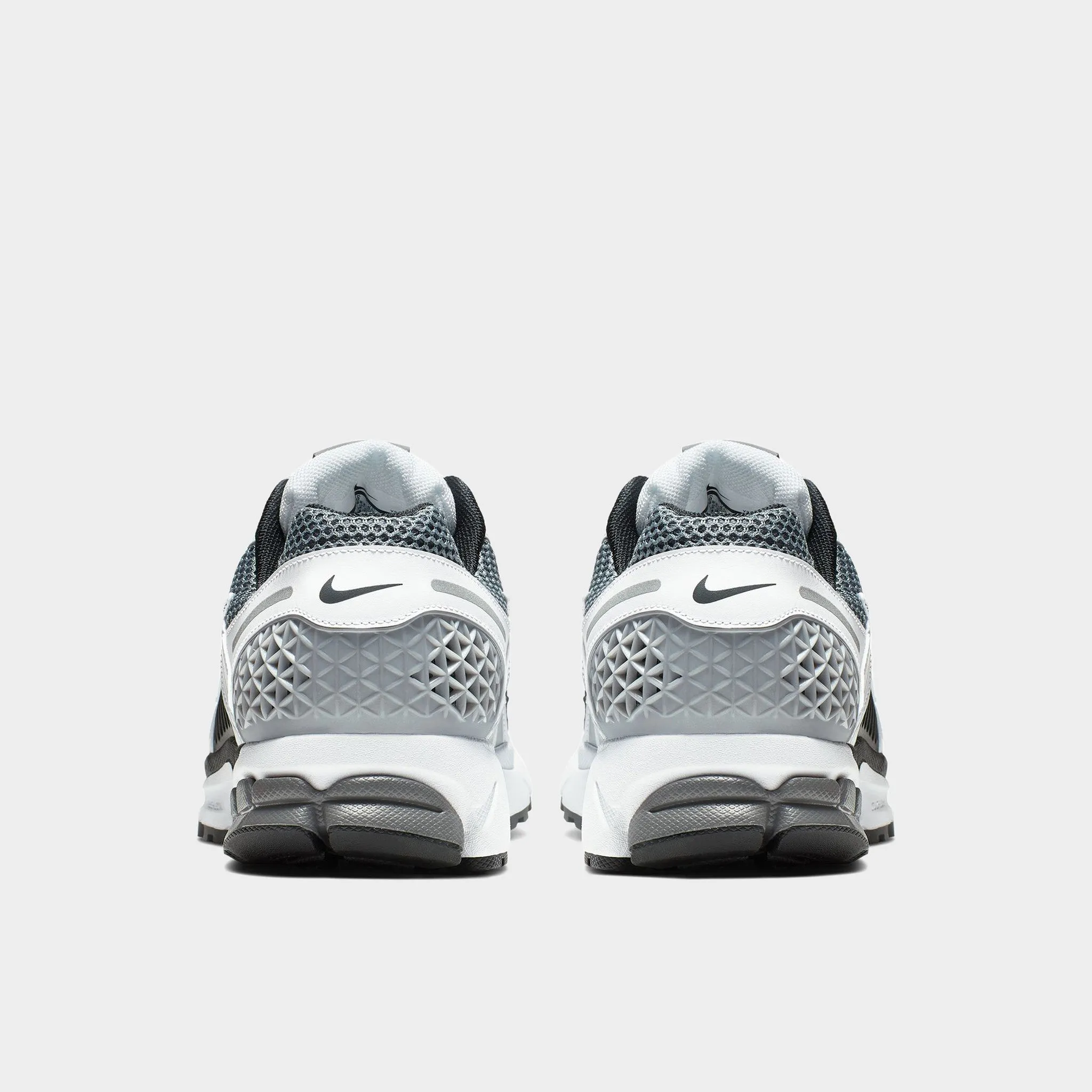 Nike Zoom Vomero 5 SE SP Dark Grey / Black - White Smart Lifestyle