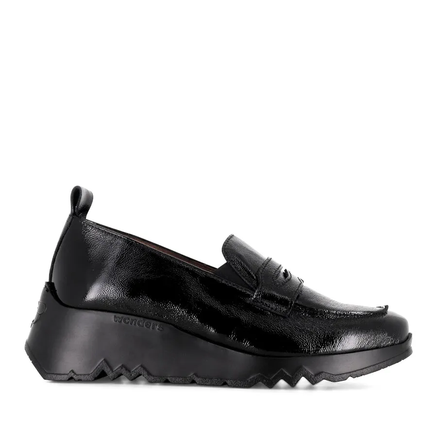 Adjustable Fit EVELYN E-6712 - BLACK BLACK PATENT