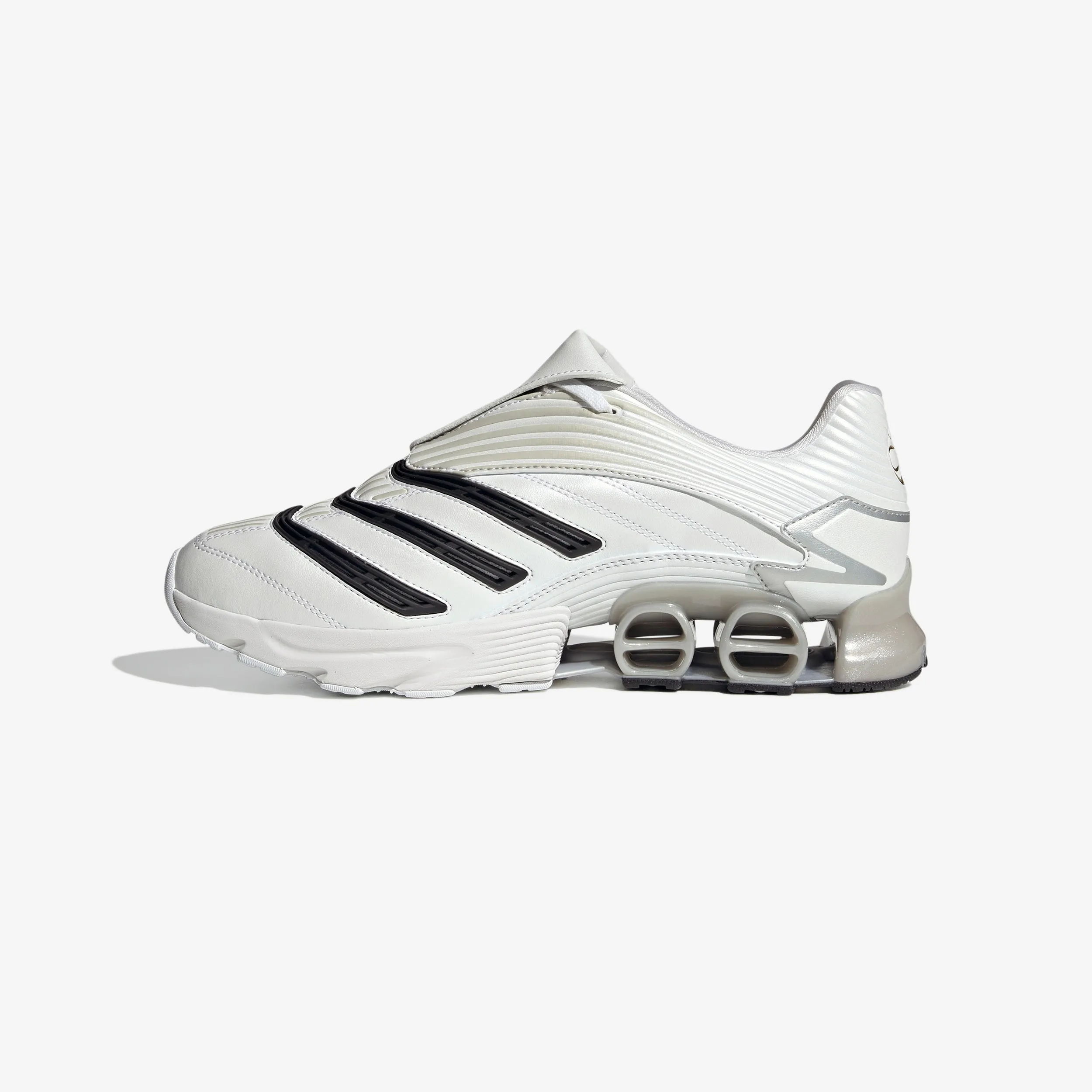 Predator Megaride least outdoor slip - on