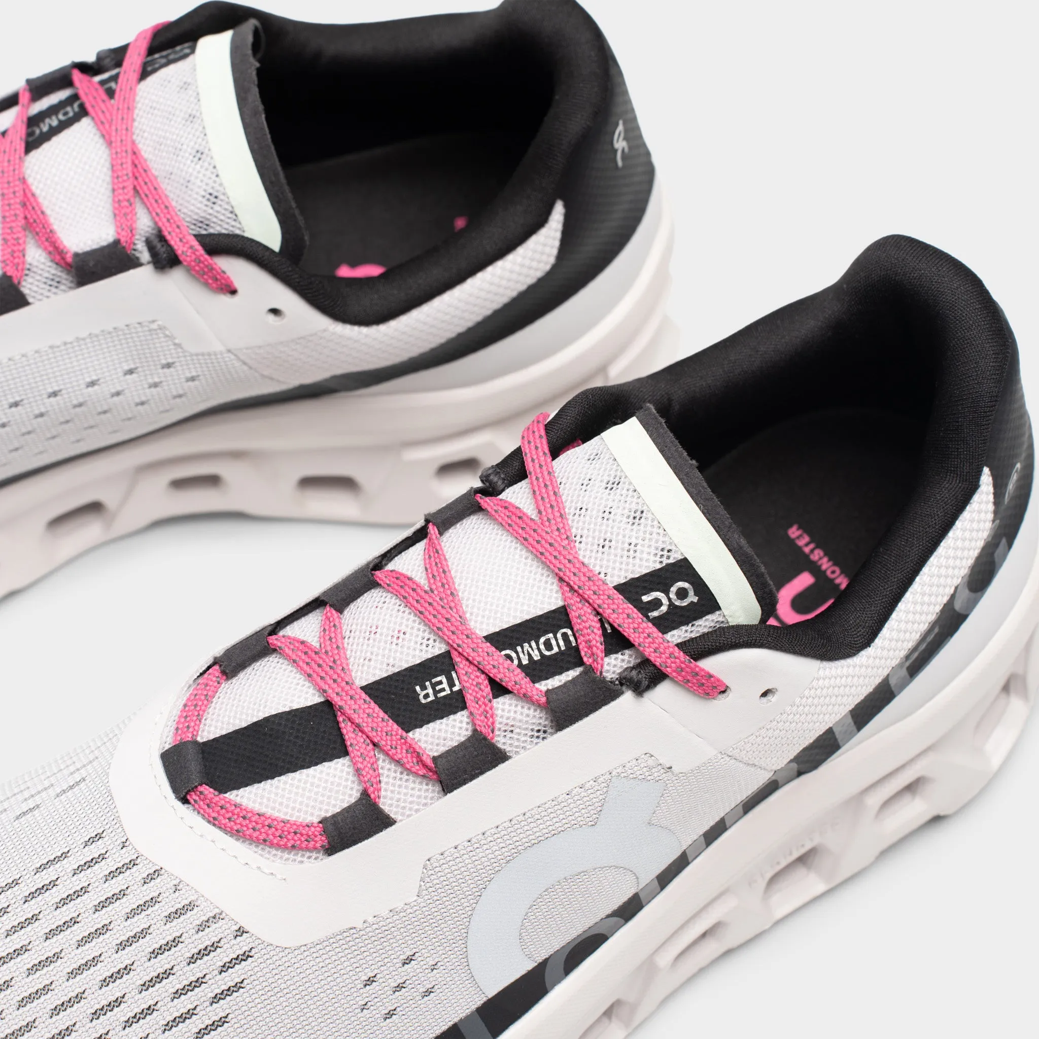 On Cloudmonster White / Black Moisture   Wicking