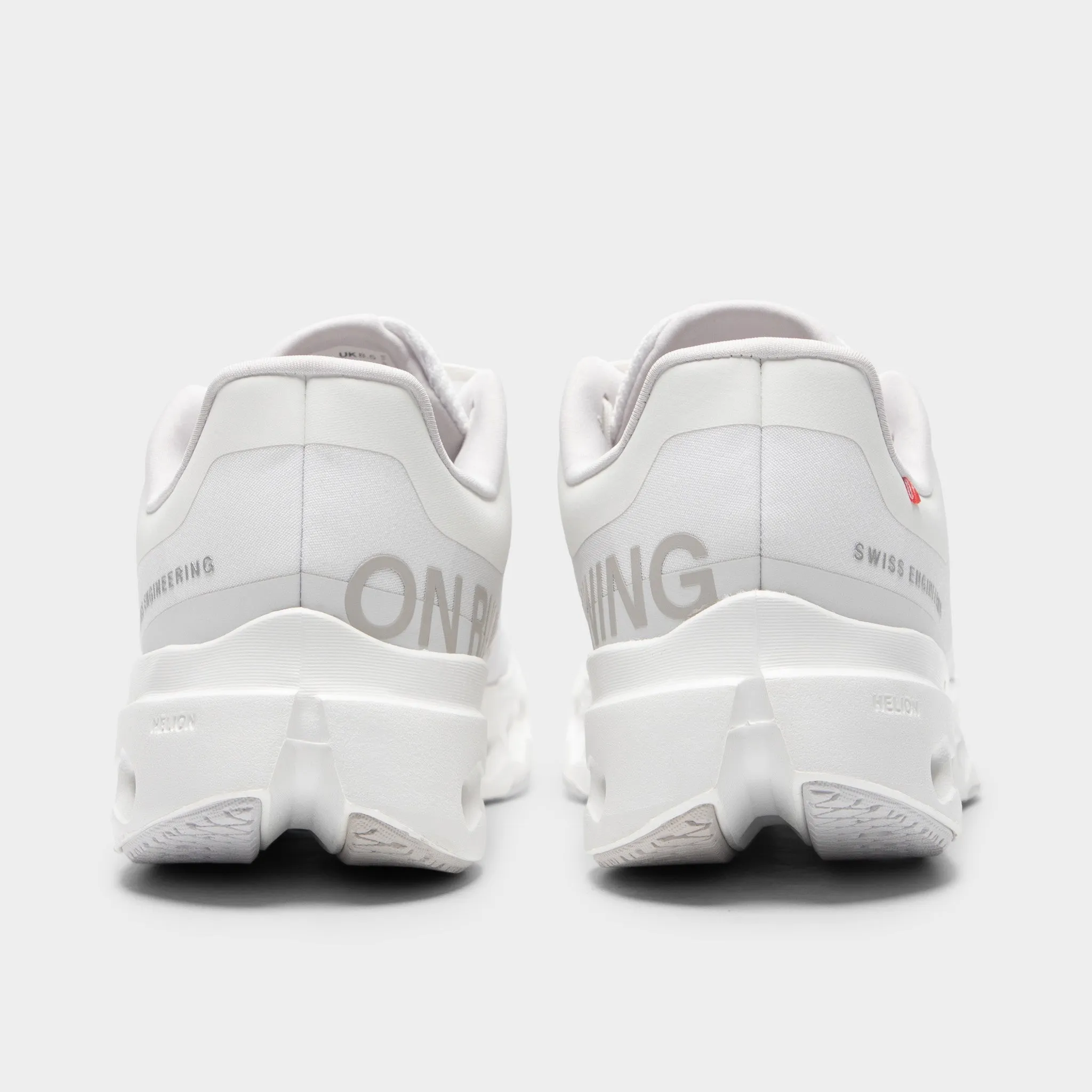 On Cloudsurfer White / Silver AntiSlip City Gear