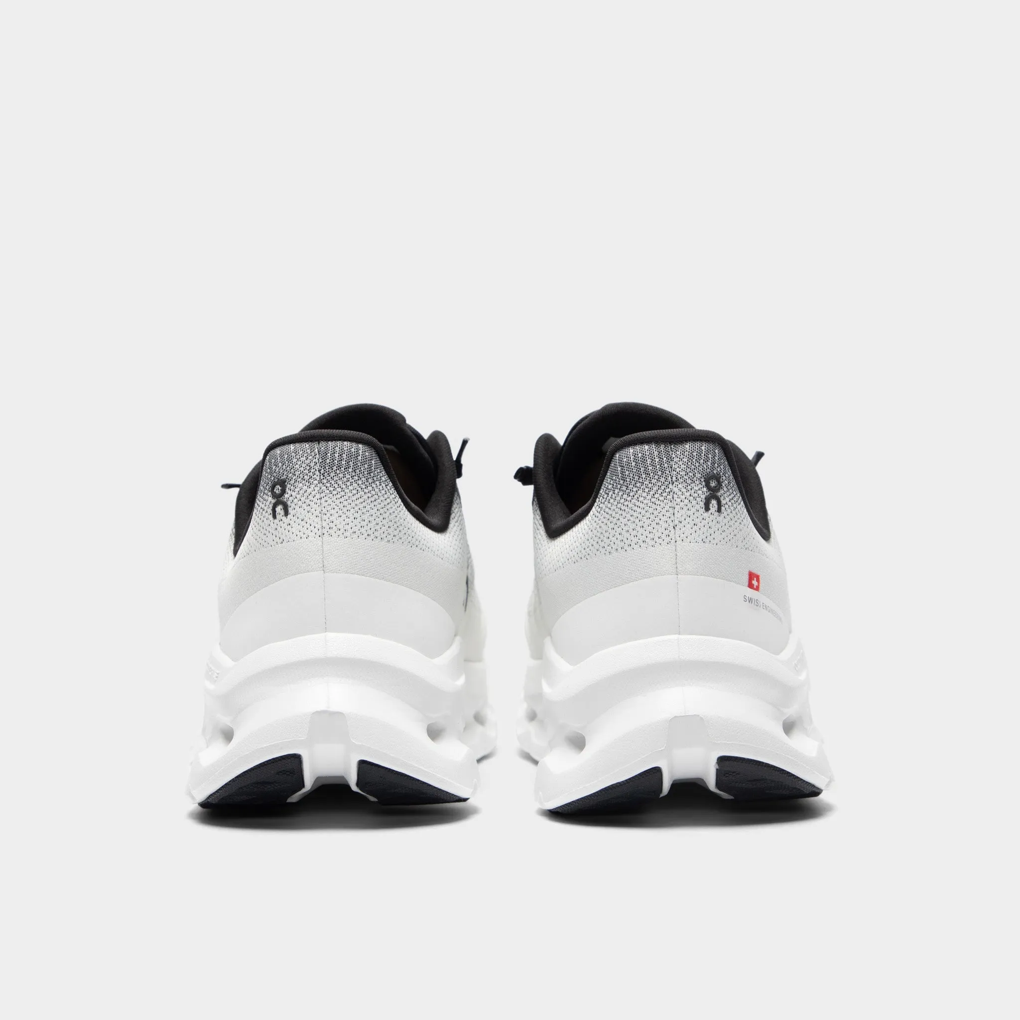Structured Choice On Cloudtilt Black / Ivory