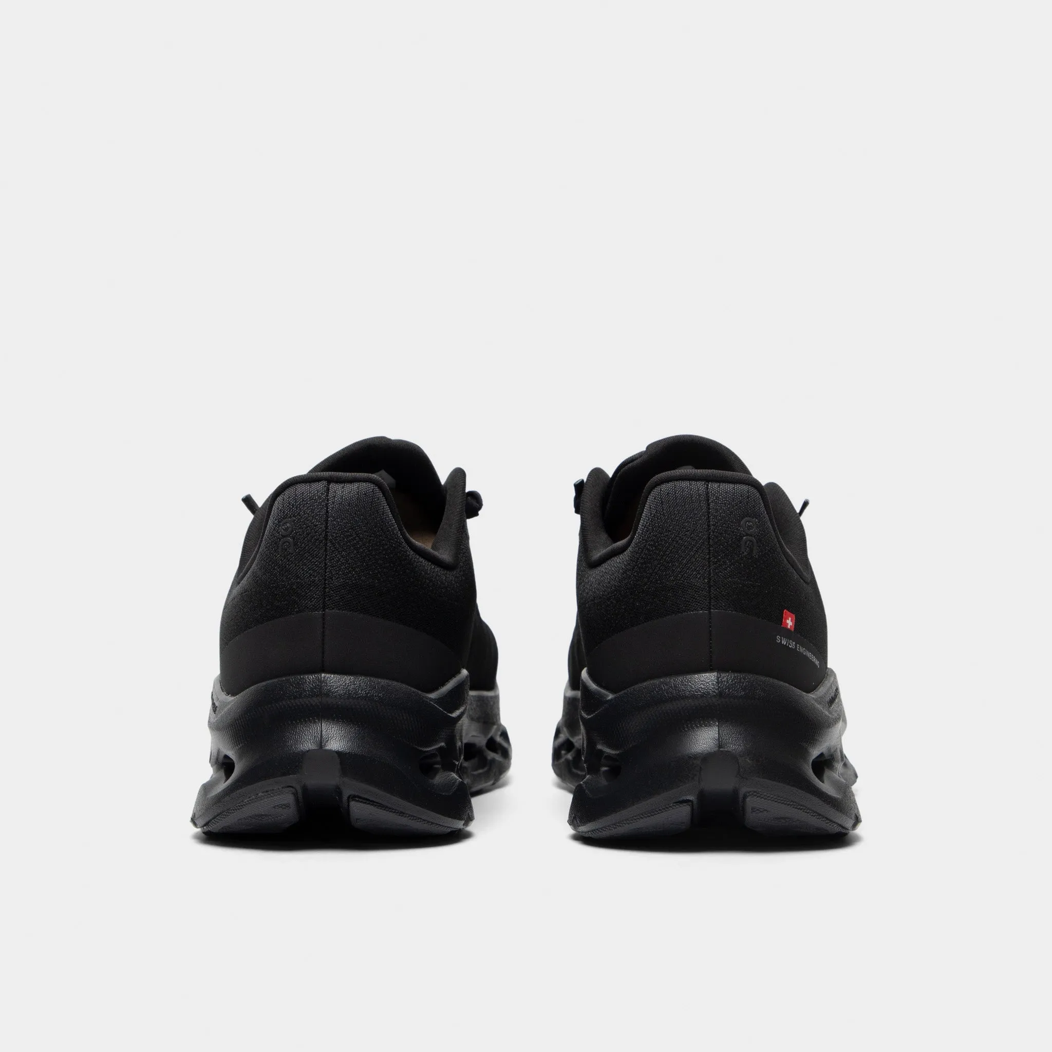 On Cloudtilt Eclipse / Black Everyday Classic Bouncy midsole