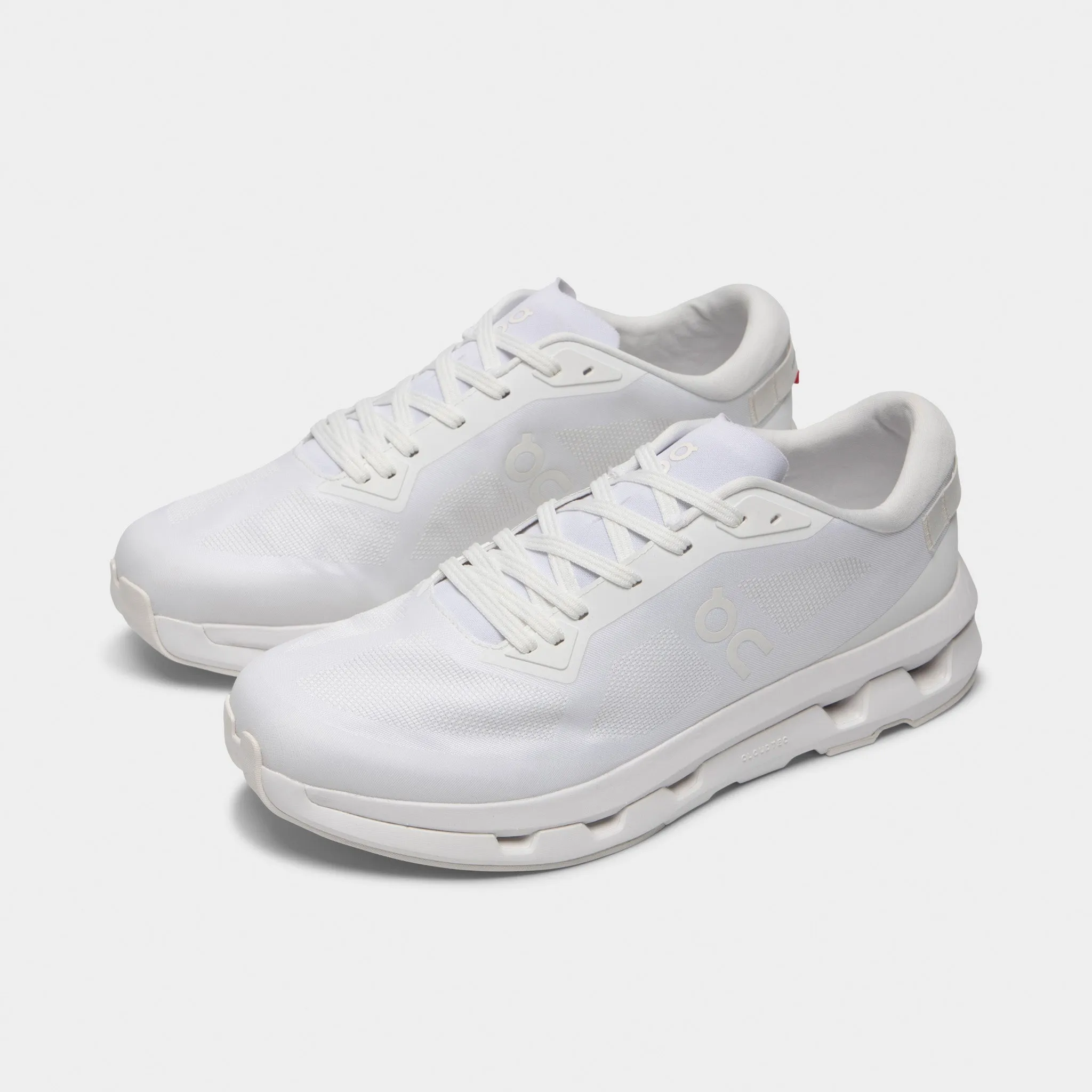 Day Runner Calm Fit On Cloudzone White / White