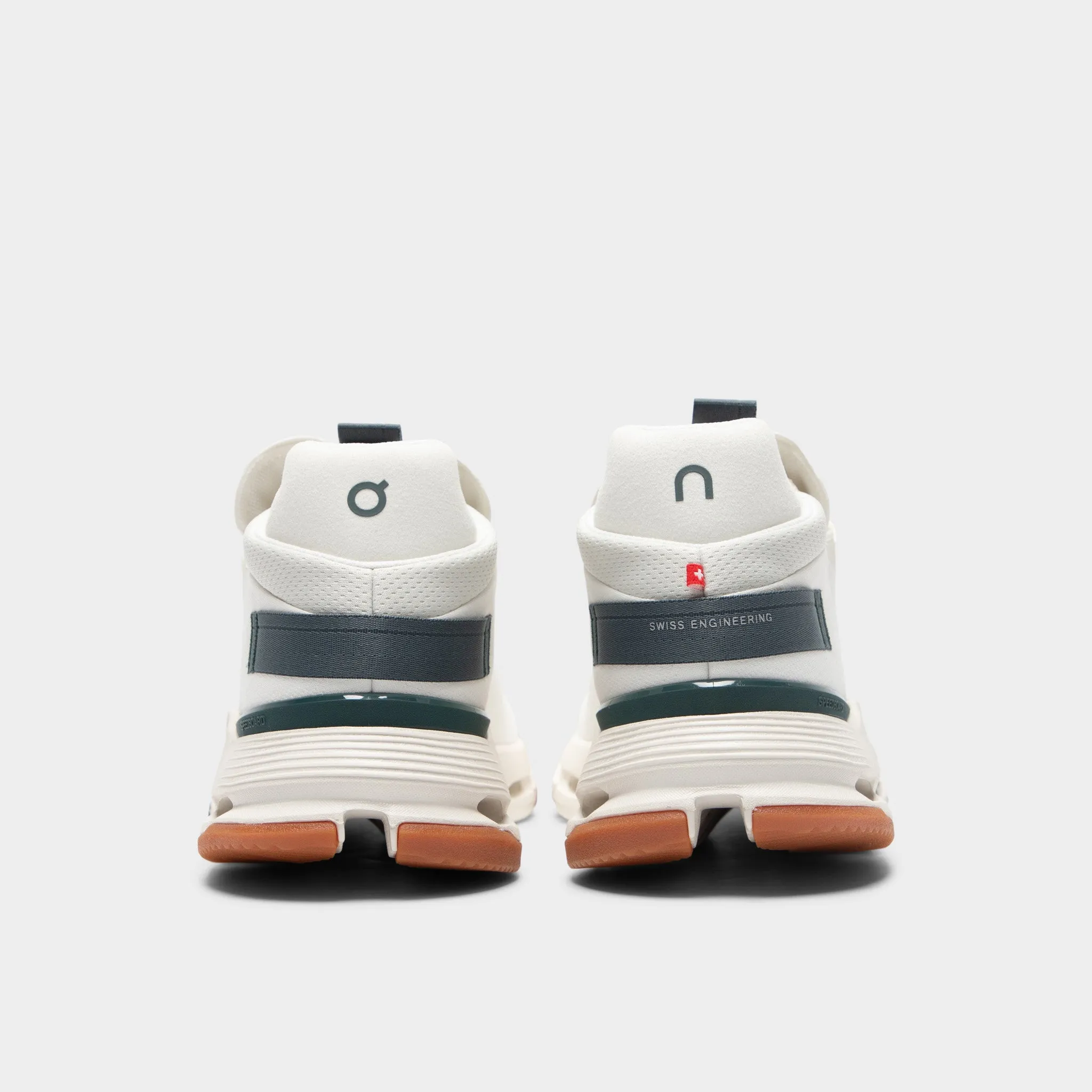 Pressure Ease Thermal Regulation Layer On Running Nova 2 White / Green / Gum