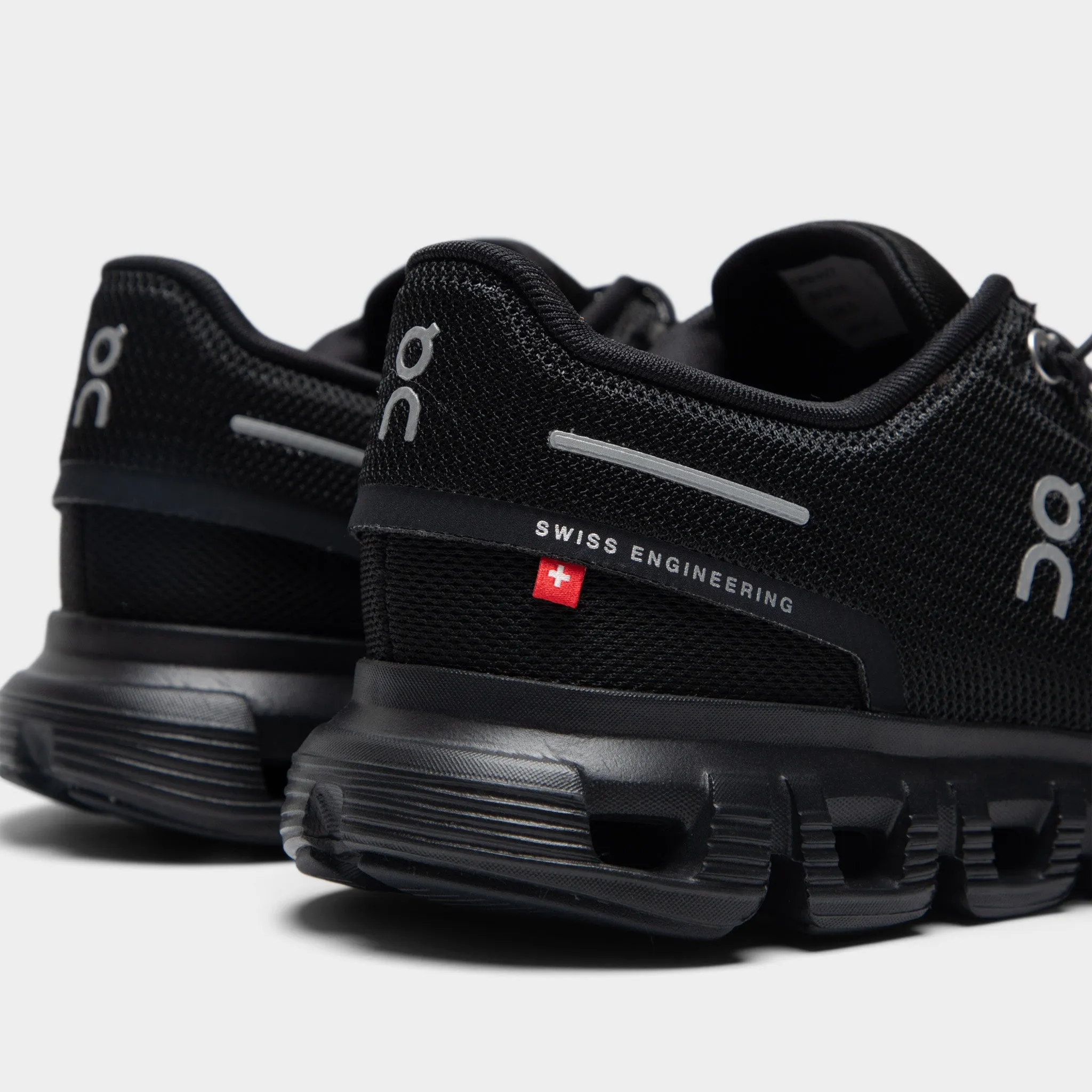 Anti Skid Recycled Synthetic Upper On Women's Cloud 6 Black / Black