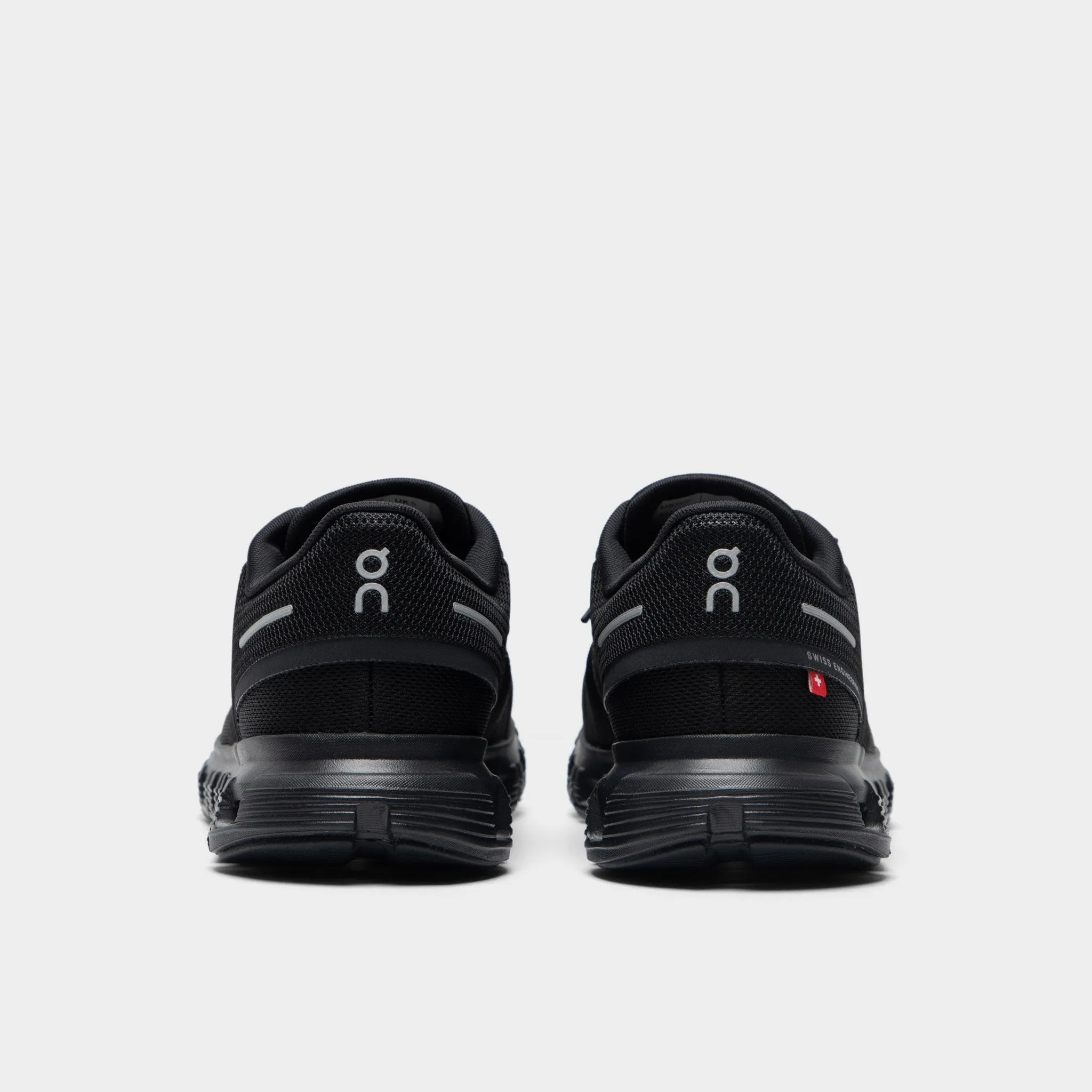 On Women's Cloud 6 Black / Black Durable Frame