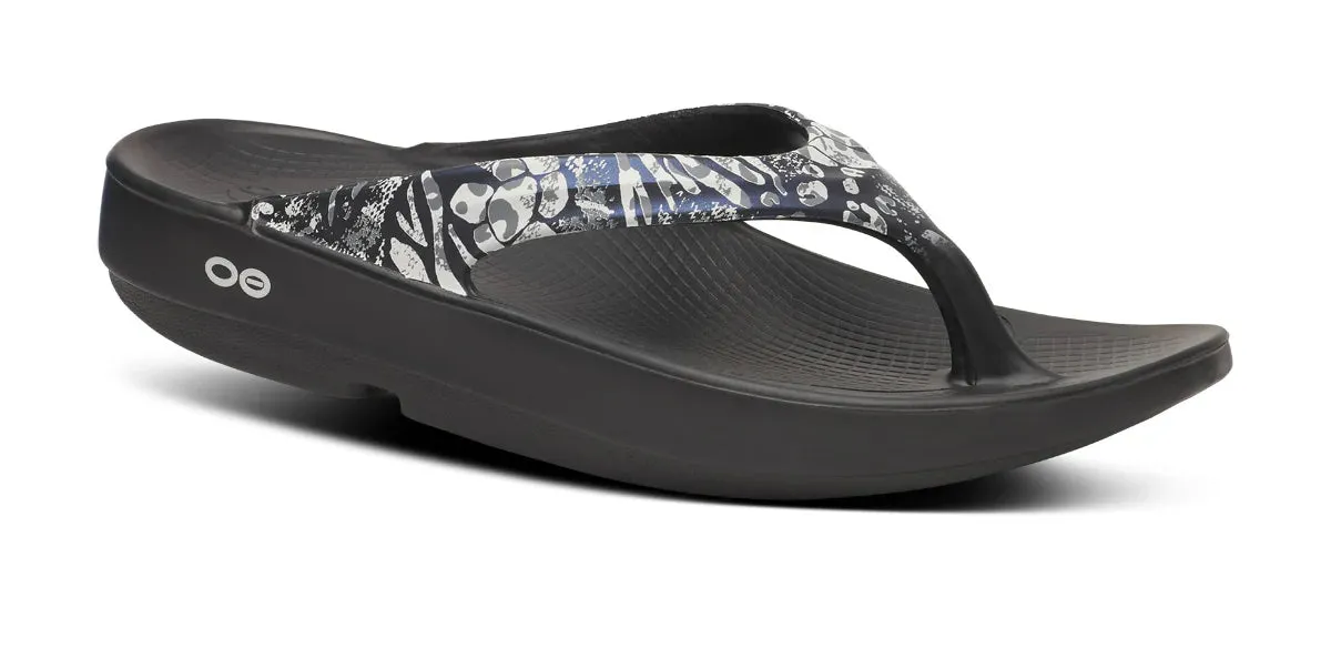 OOFOS OOLALA LIMITED SANDAL - BLACK MULTI Craftsmanship Sky Light