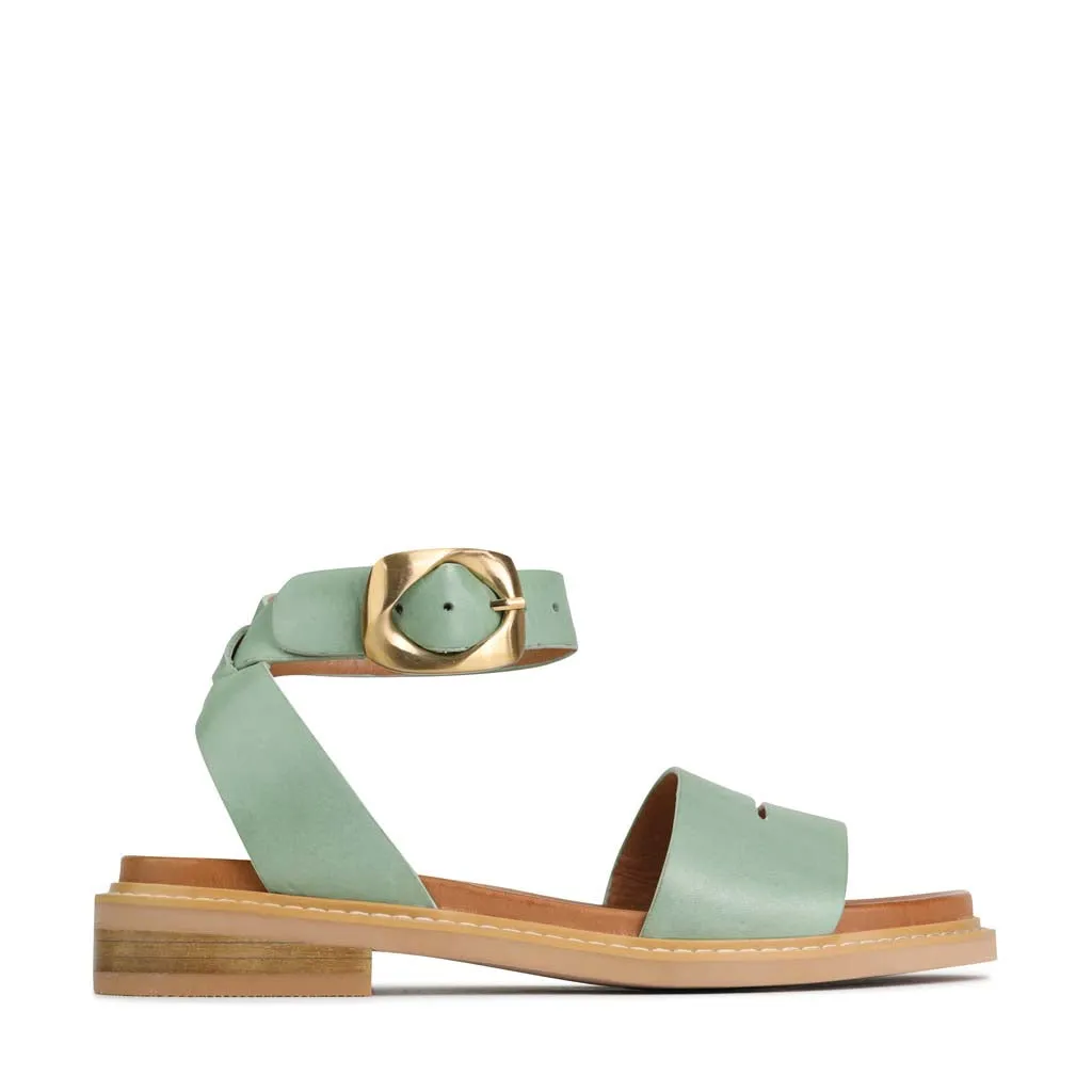 ORNAMENTAL Low Top Comfortable Casual Shoes
