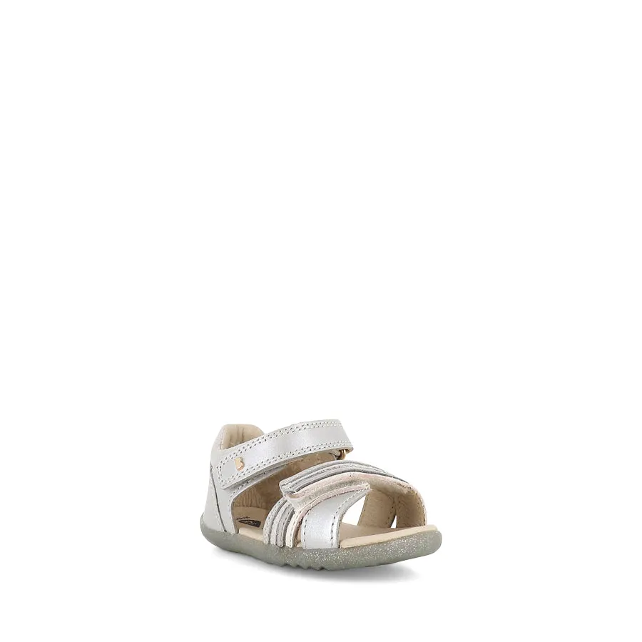 Trendy Footwear Design MAGIC STEP UP - SILVER LEATHER