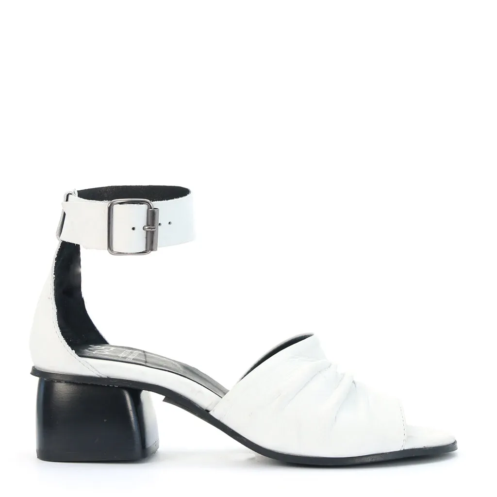 Flexible Walk POPE LEATHER SANDALS