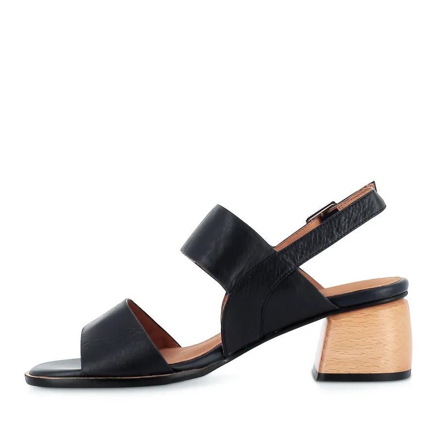 POZZIE - NAVY LEATHER Night View