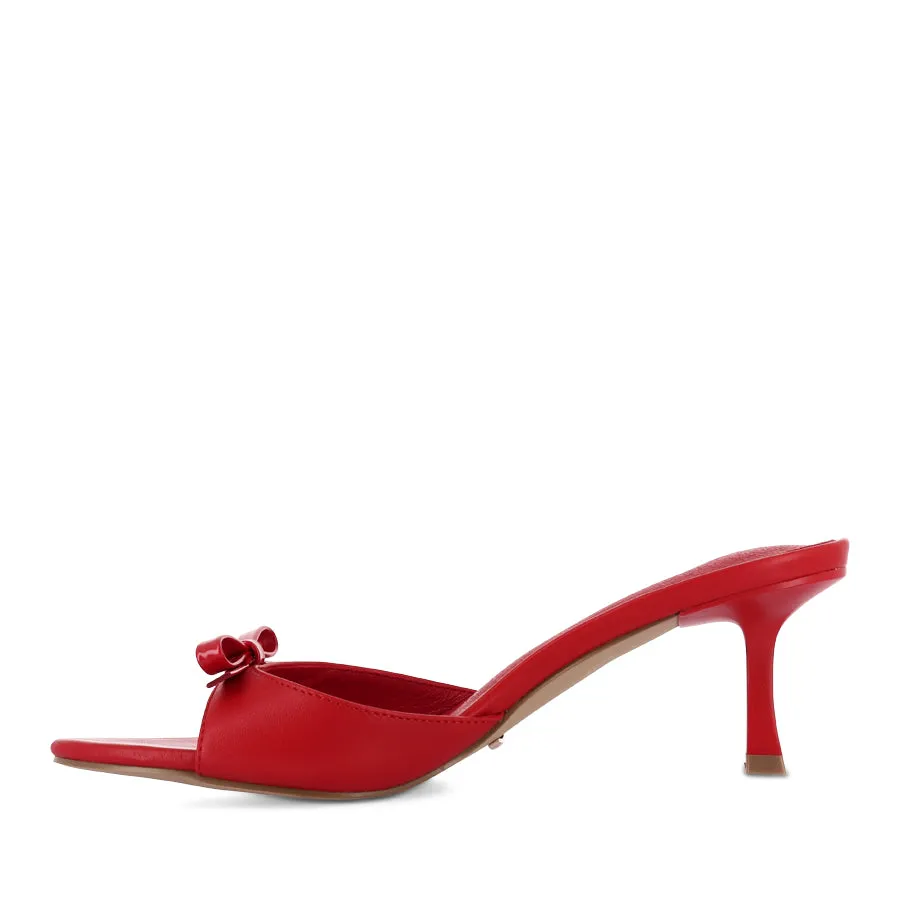 GWIN - SCARLET Effortless Comfort Footwear