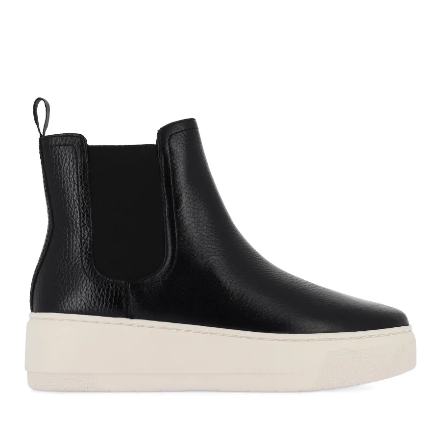 CRAWFORD - BLACK LEATHER Functional And Fashionable Toe Protection