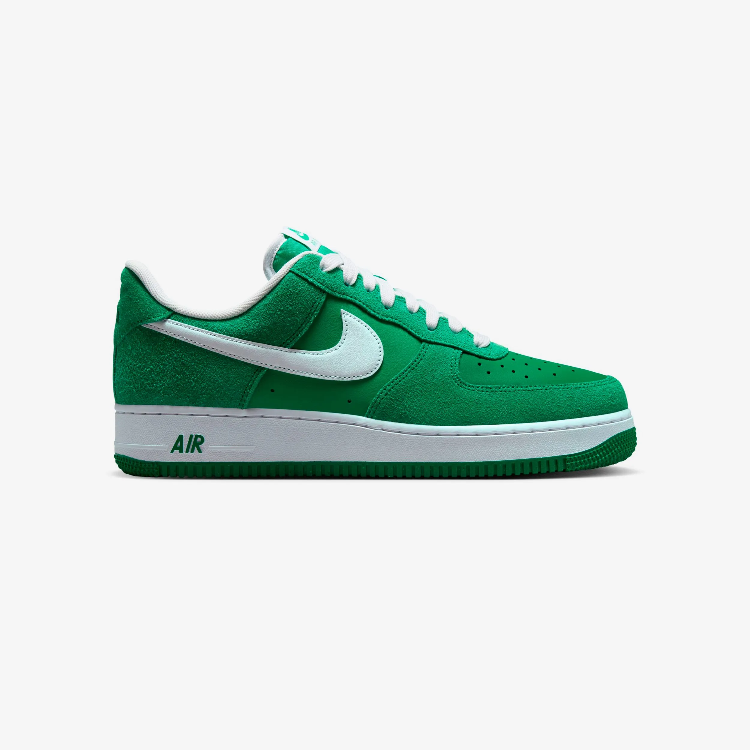 mass - produced tie - up style Air Force 1 '07 LV8