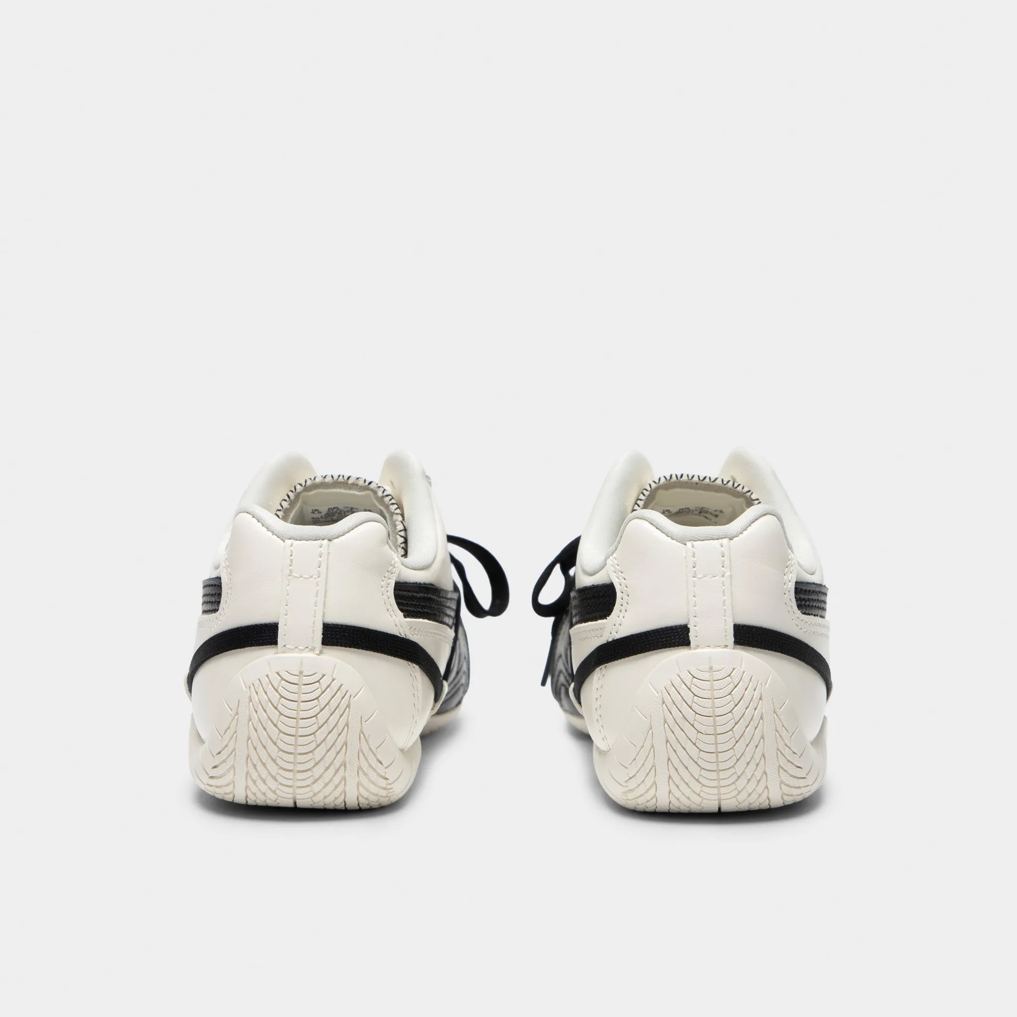 Foot Arch Lifestyle Mode Puma x Ros?? Speedcat Leather Warm White / Black