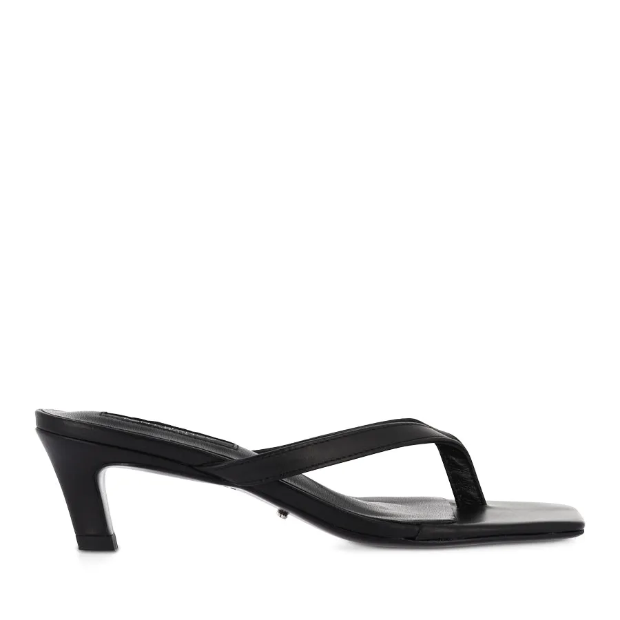 TOPAZ - BLACK COMO Comfy Sole Museum Day