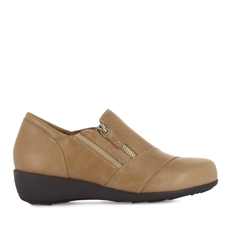 Anti Skid Cozy Cushioning SAGE XF - LATTE LEATHER