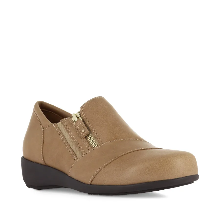 Winery Glow SAGE XF - LATTE LEATHER