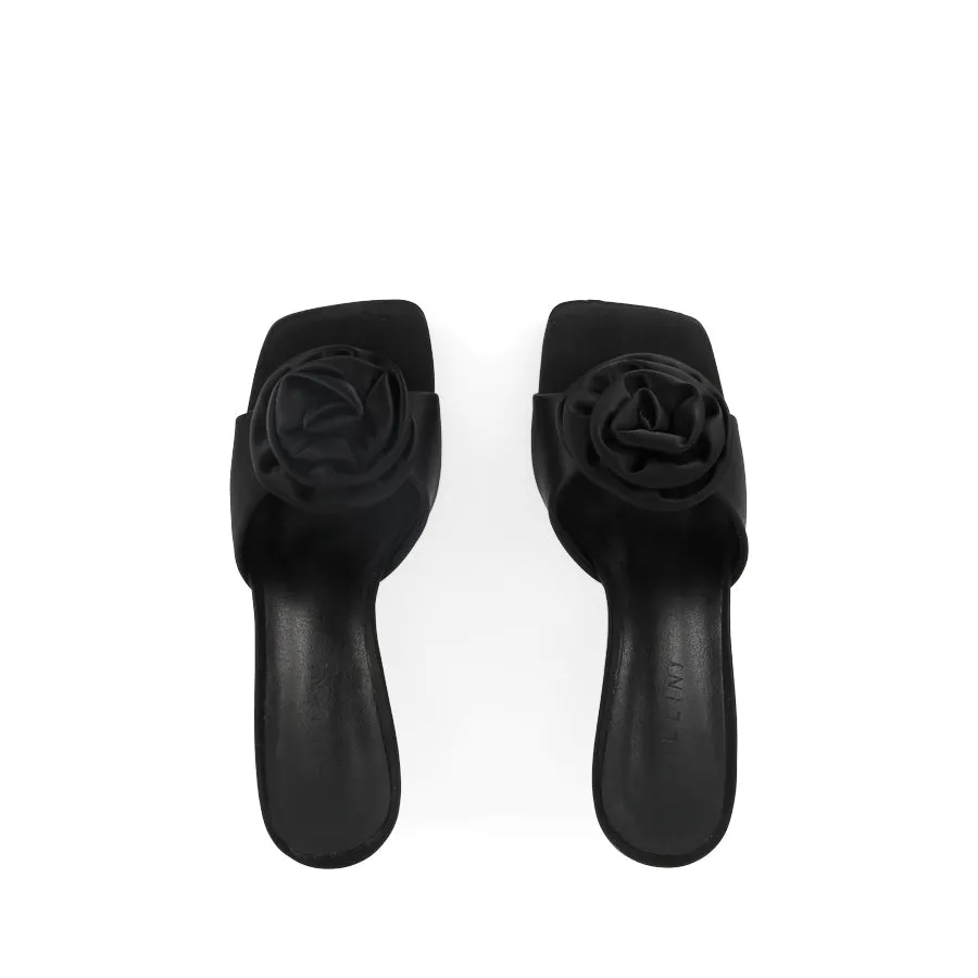 Chill Vibe QUINELLA - BLACK SATIN