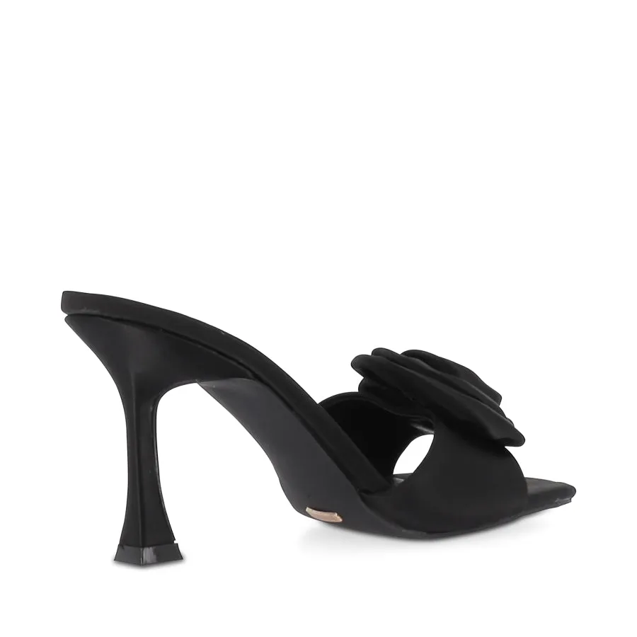 Versatile Fit Quick Fit QUINELLA - BLACK SATIN