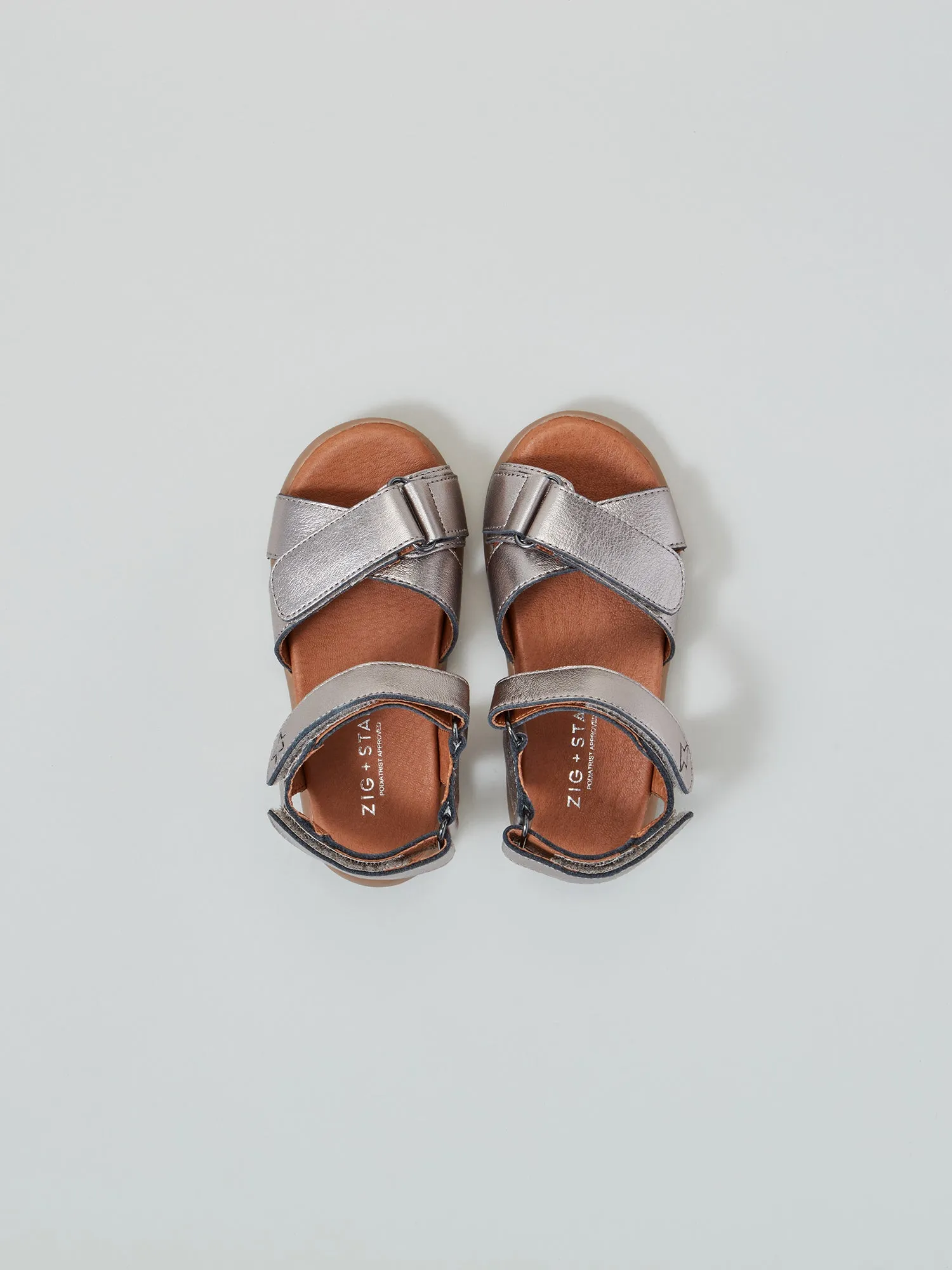 Every Step Toe Post Rae Infant Cross-Strap Sandal Pewter Moon