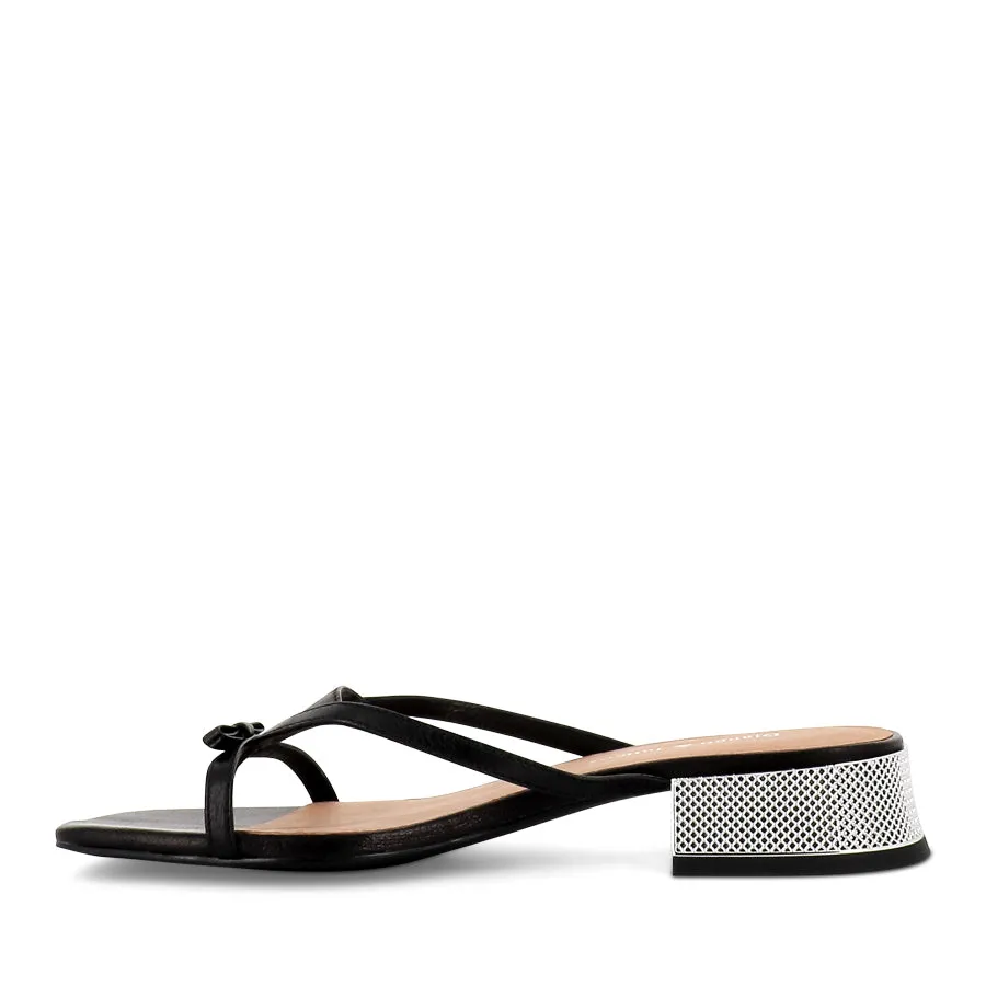 RAVI - BLACK LEATHER Toe Thong